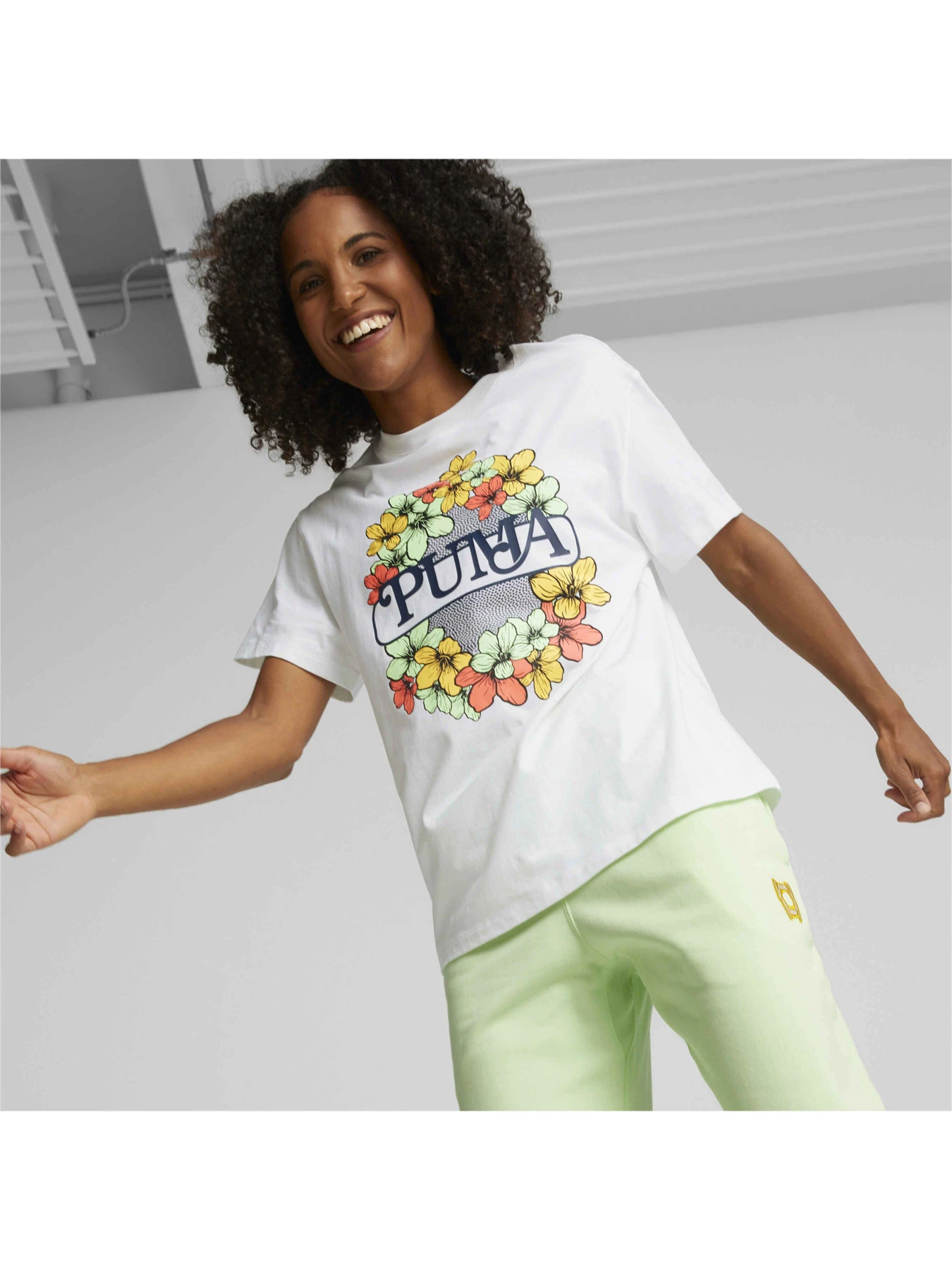 Футболки и поло PUMA Mod Graphic Tee 1 модель 536198 Футболки и поло PUMA Mod Graphic Tee 1 модель 536198 Фото