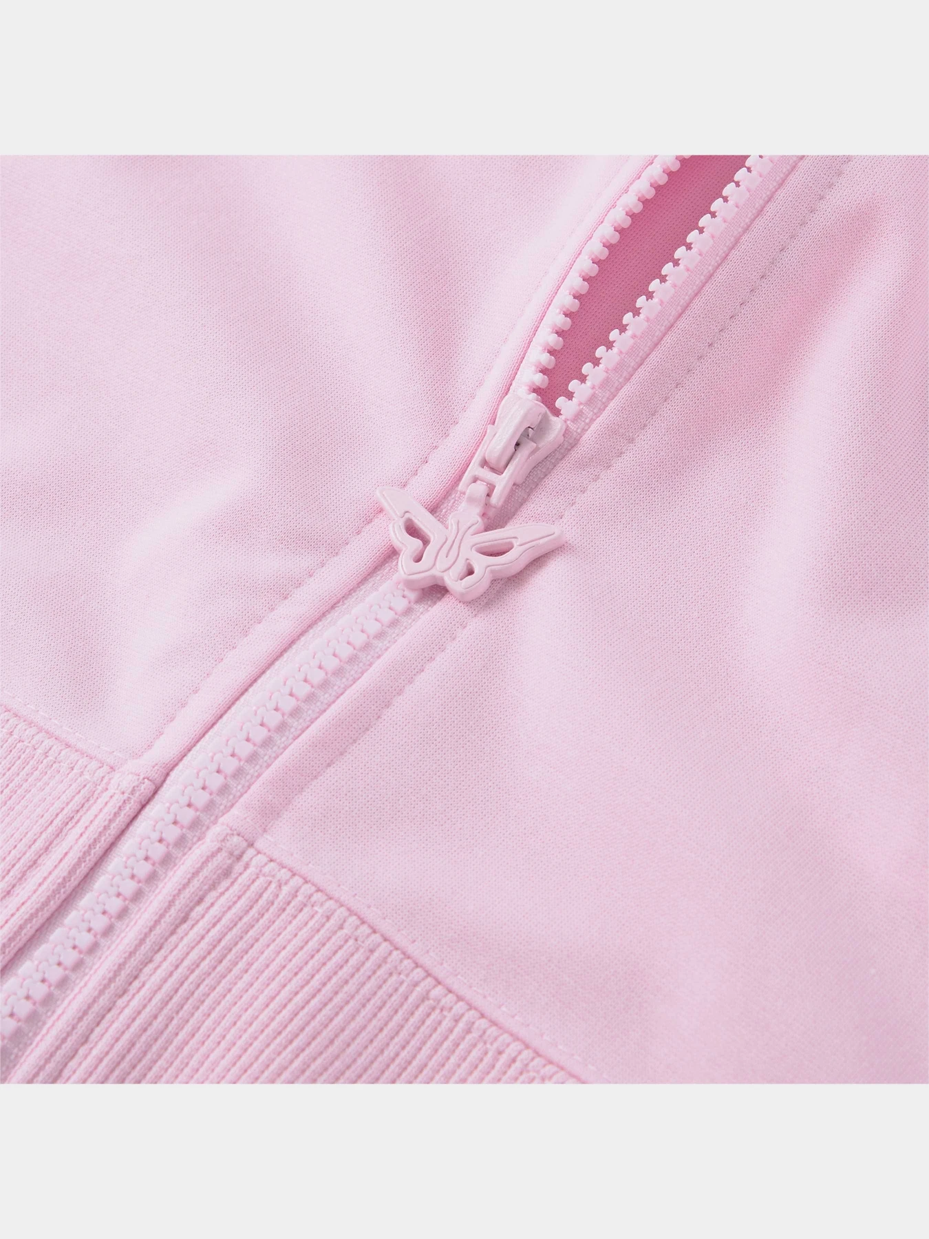 Худи и свитшоты PUMA x Dua Lipa T7 Jacket модель 536628 Худи и свитшоты PUMA x Dua Lipa T7 Jacket модель 536628 Фото