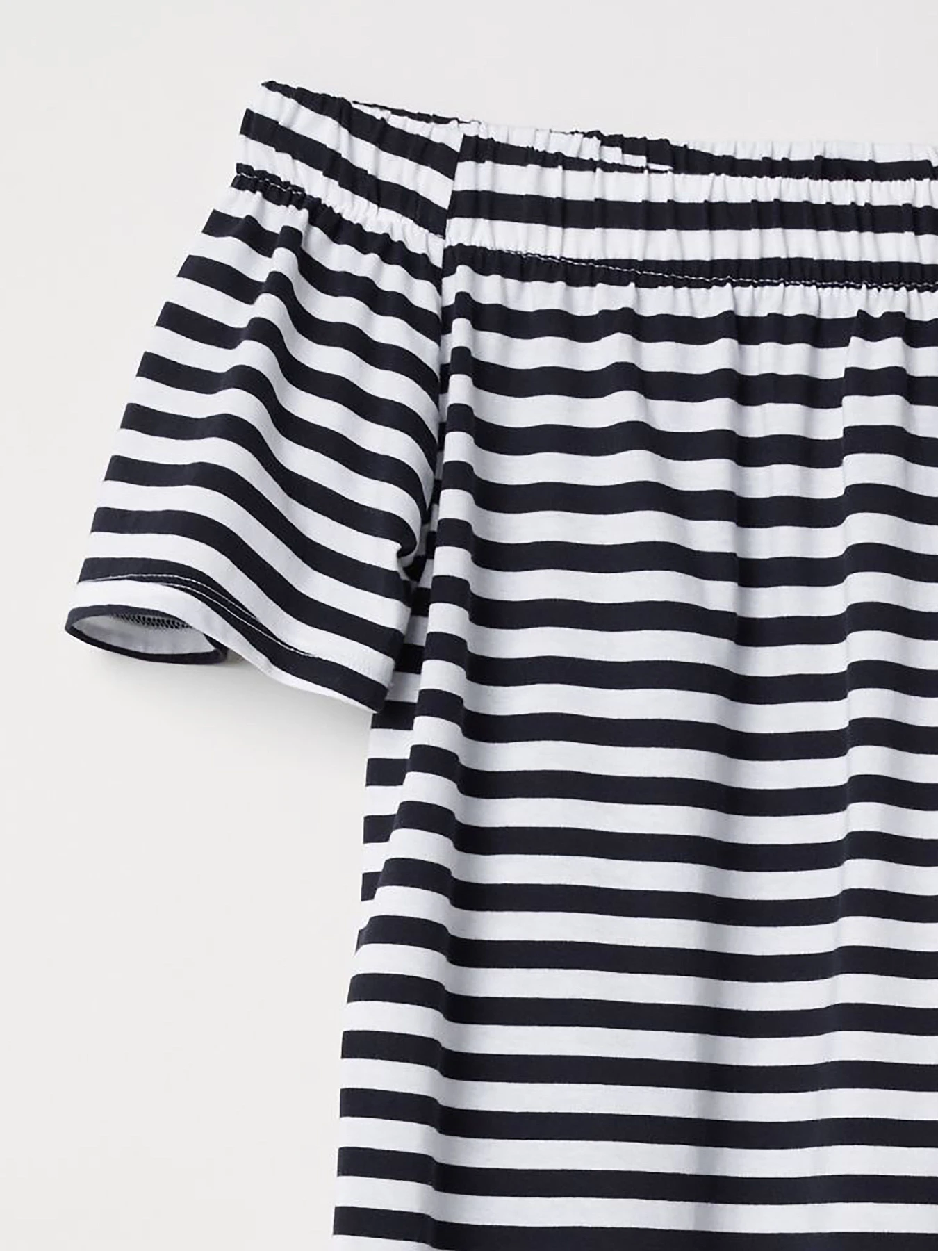 Платья H&M модель 66348 Фото