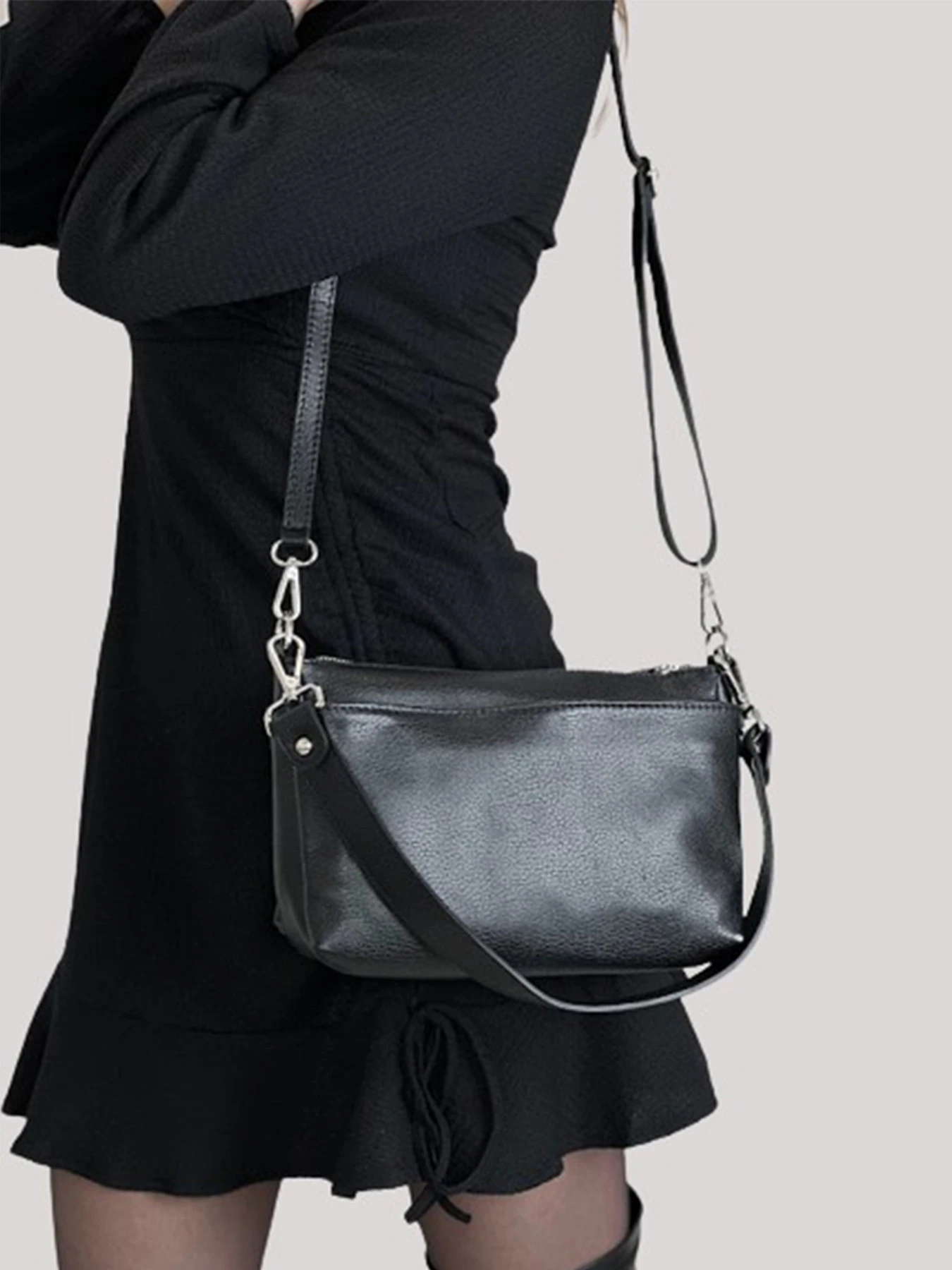 Сумки Bella Bertucci модель 3261-05-32 Фото