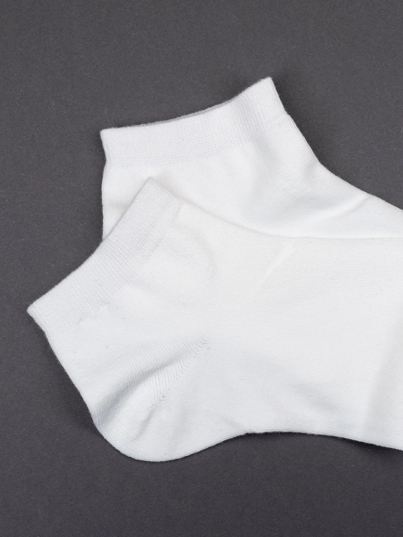 Носки и гольфы ISSA Plus модель GNS-309_white Носки и гольфы ISSA Plus модель GNS-309_white Фото