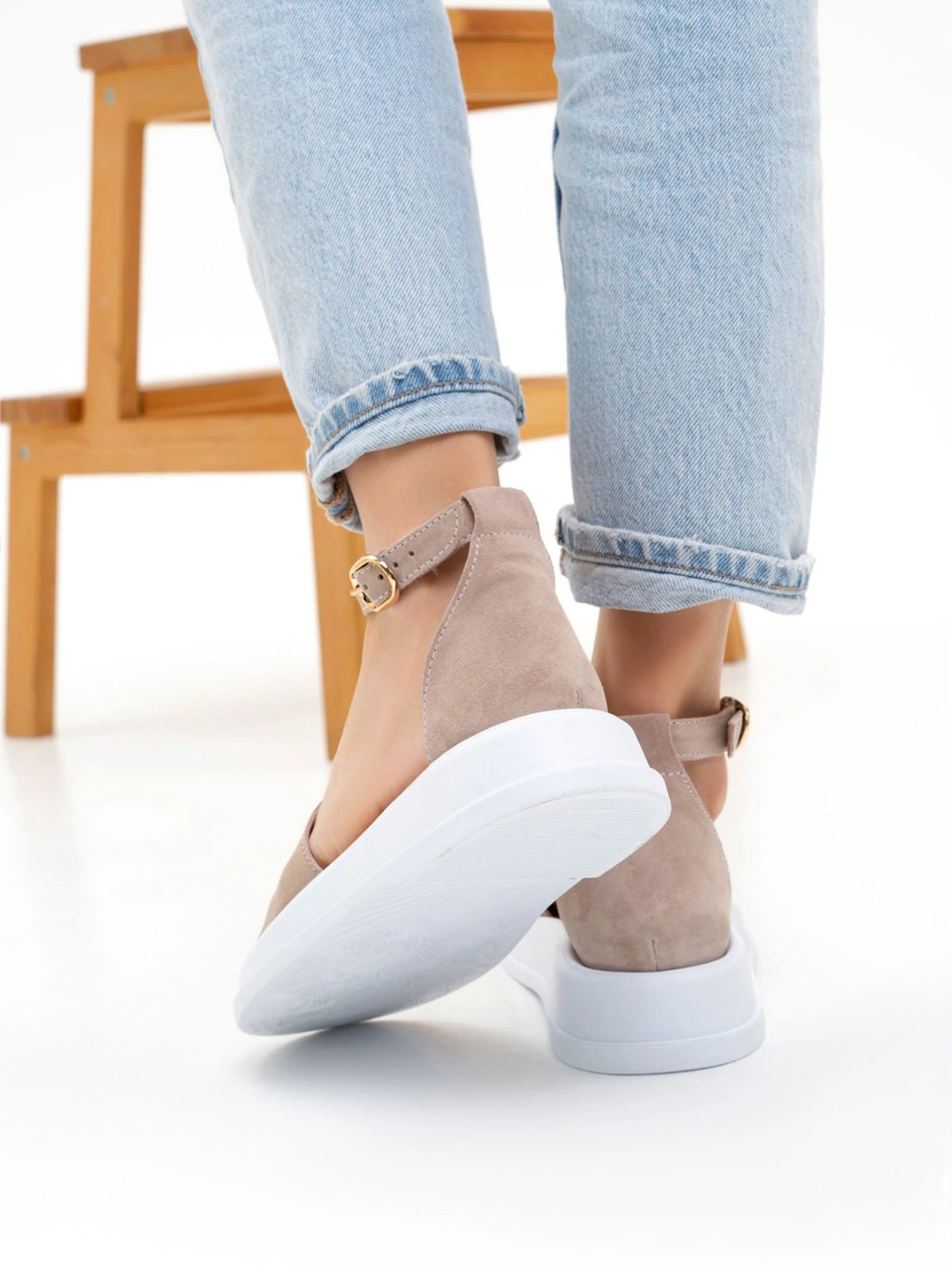 Сандалії ISSA Plus модель OB2-227_beige Фото
