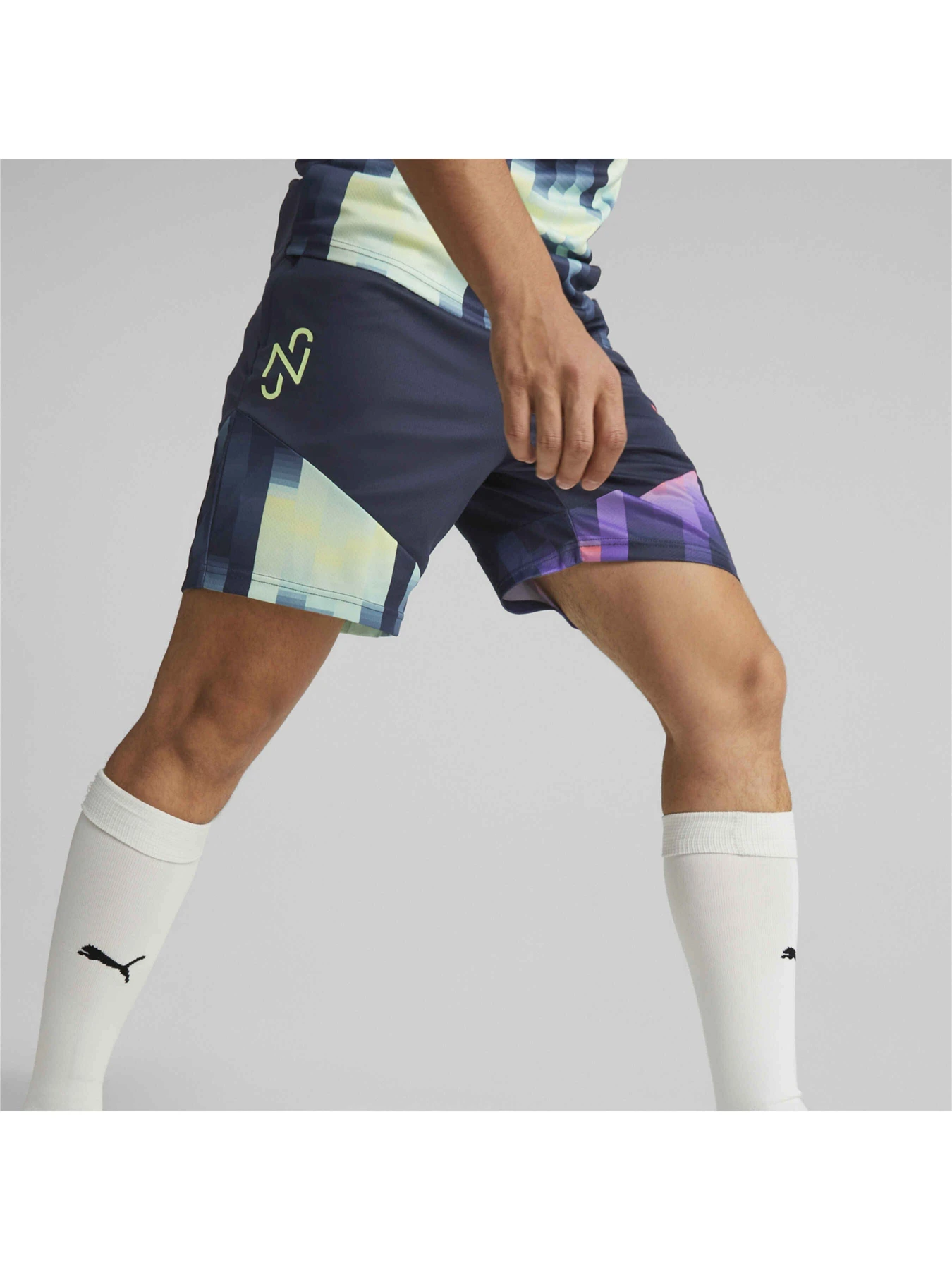 Шорти PUMA Neymar Jr 24/7 Short модель 605772 Шорти PUMA Neymar Jr 24/7 Short модель 605772 Фото