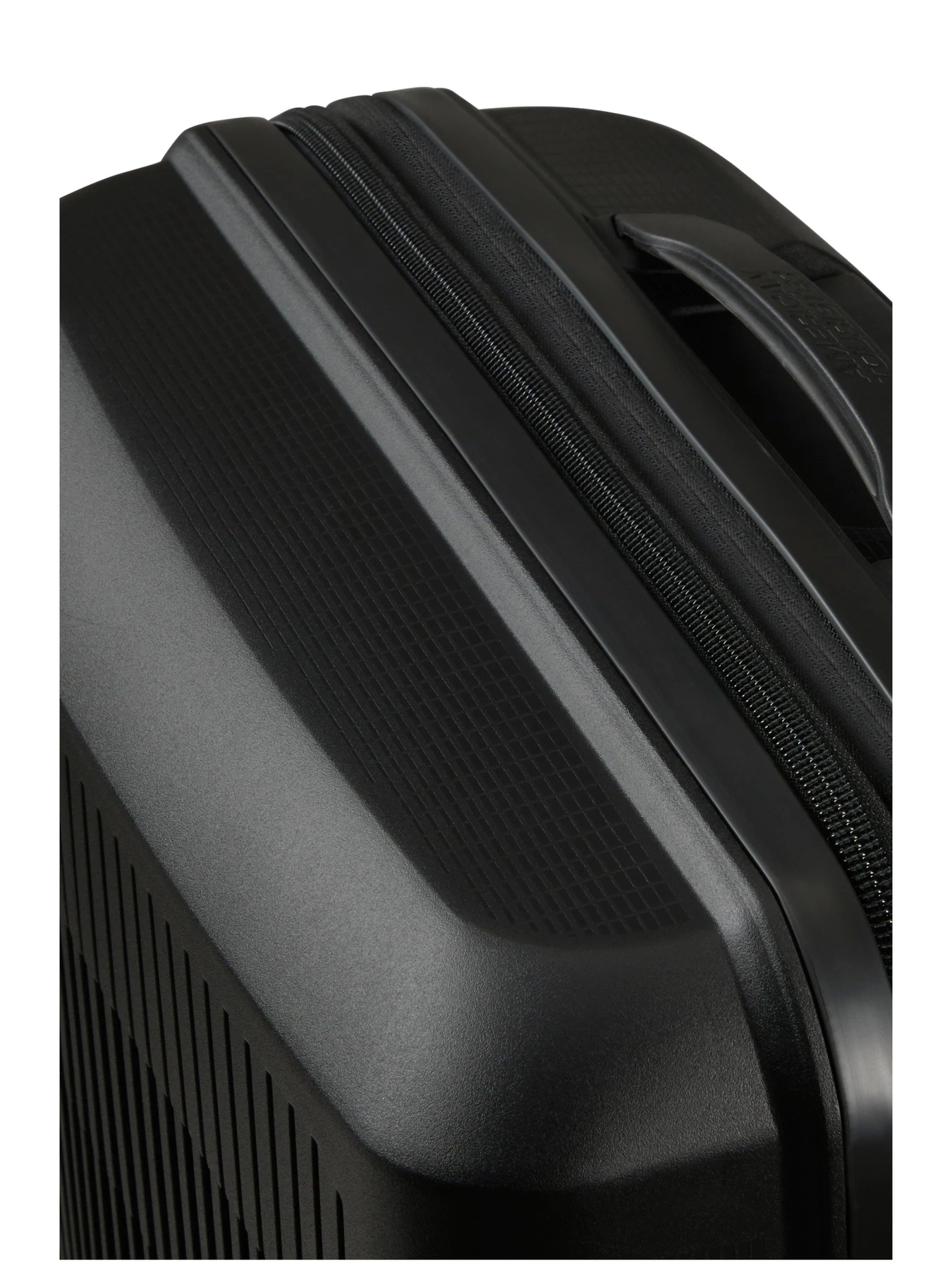 Дорожные сумки и чемоданы American Tourister модель MD809001 Фото