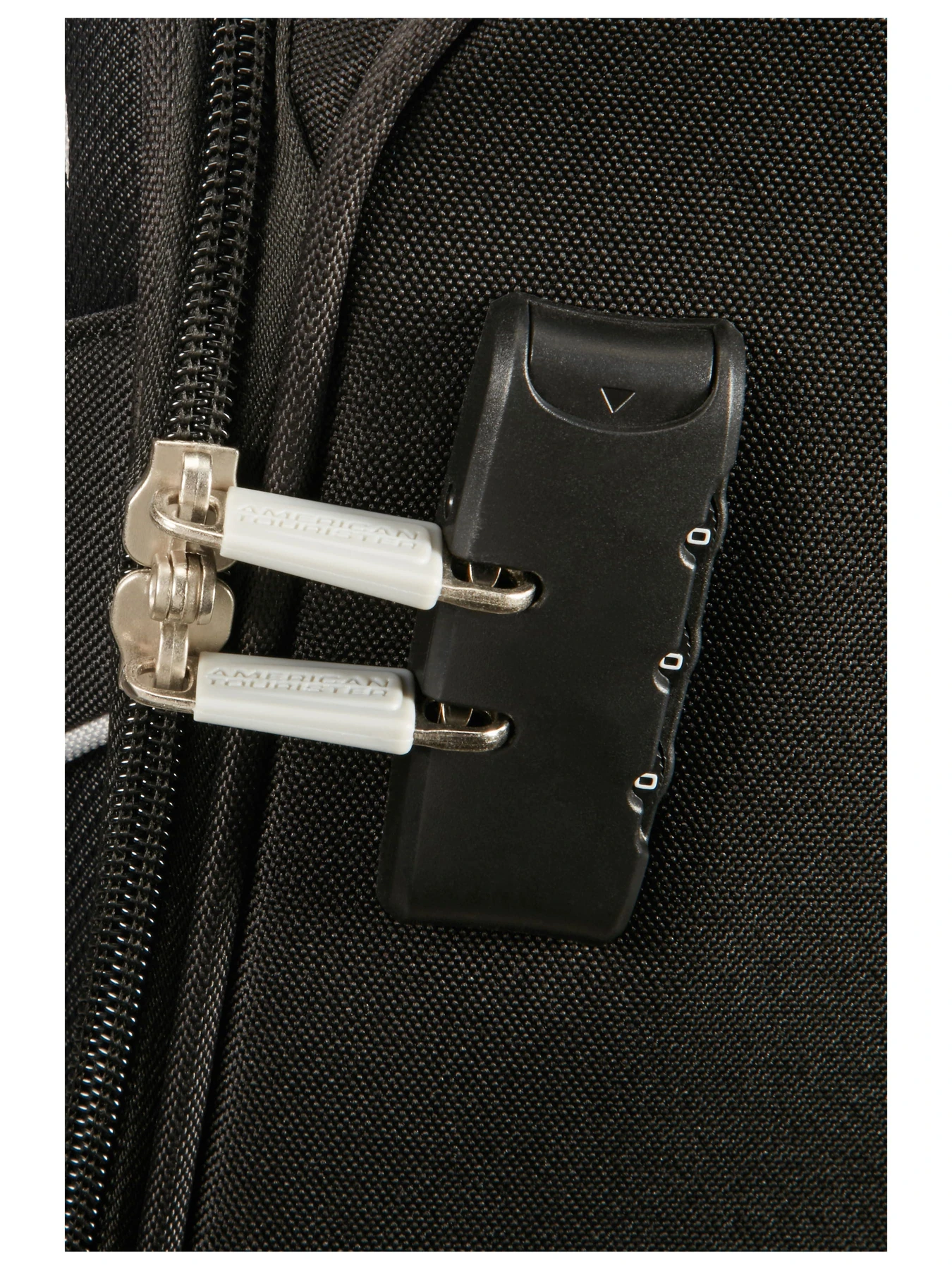 Дорожные сумки и чемоданы American Tourister модель 50G09004 Фото