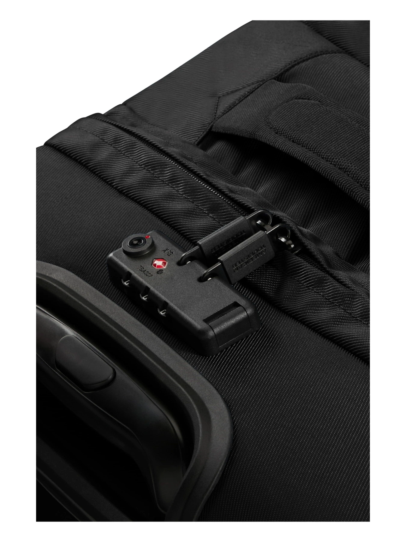 Дорожные сумки и чемоданы American Tourister модель MD109001 Фото