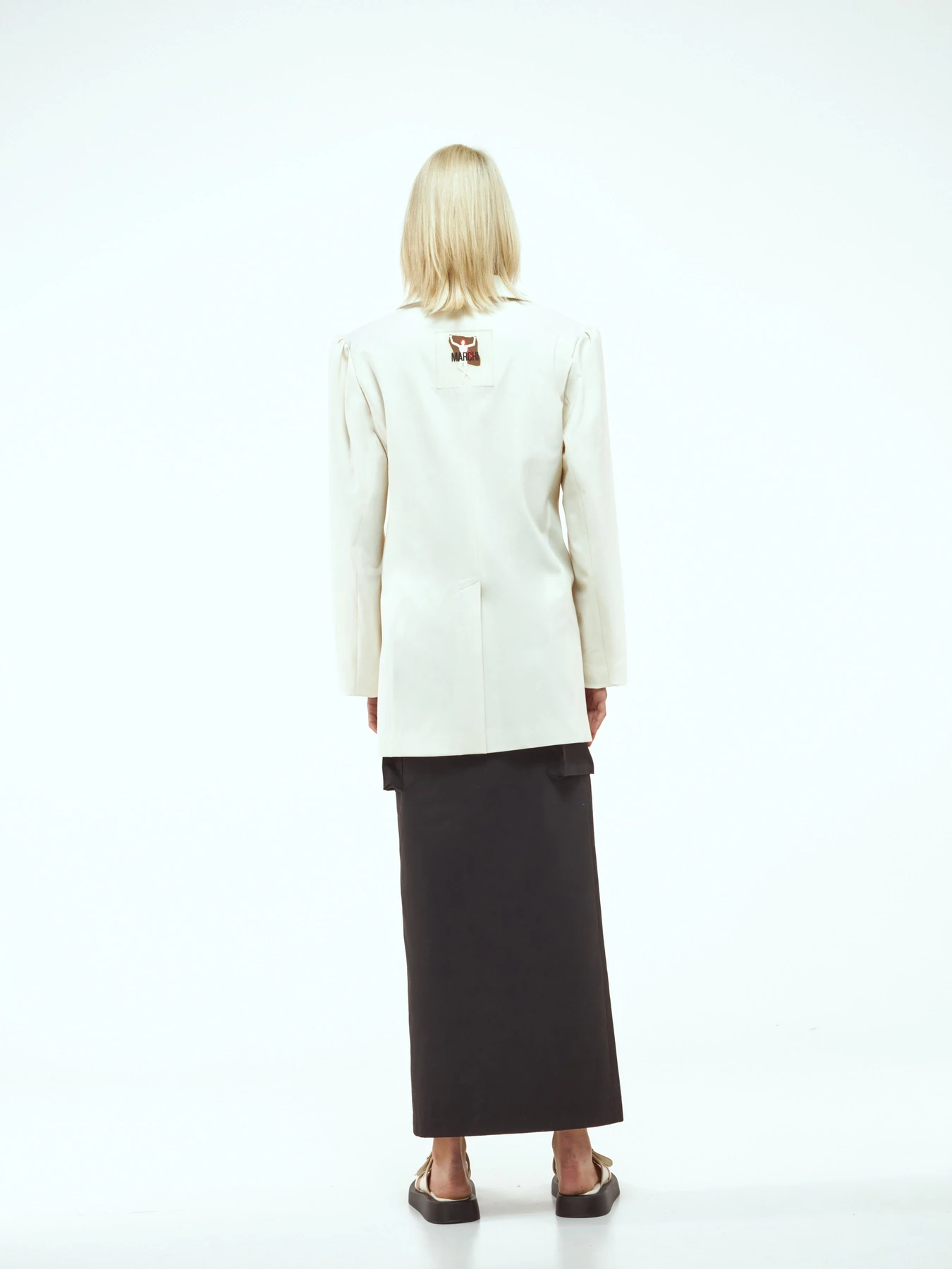 Пиджаки MARCHI модель AW22-28W Фото
