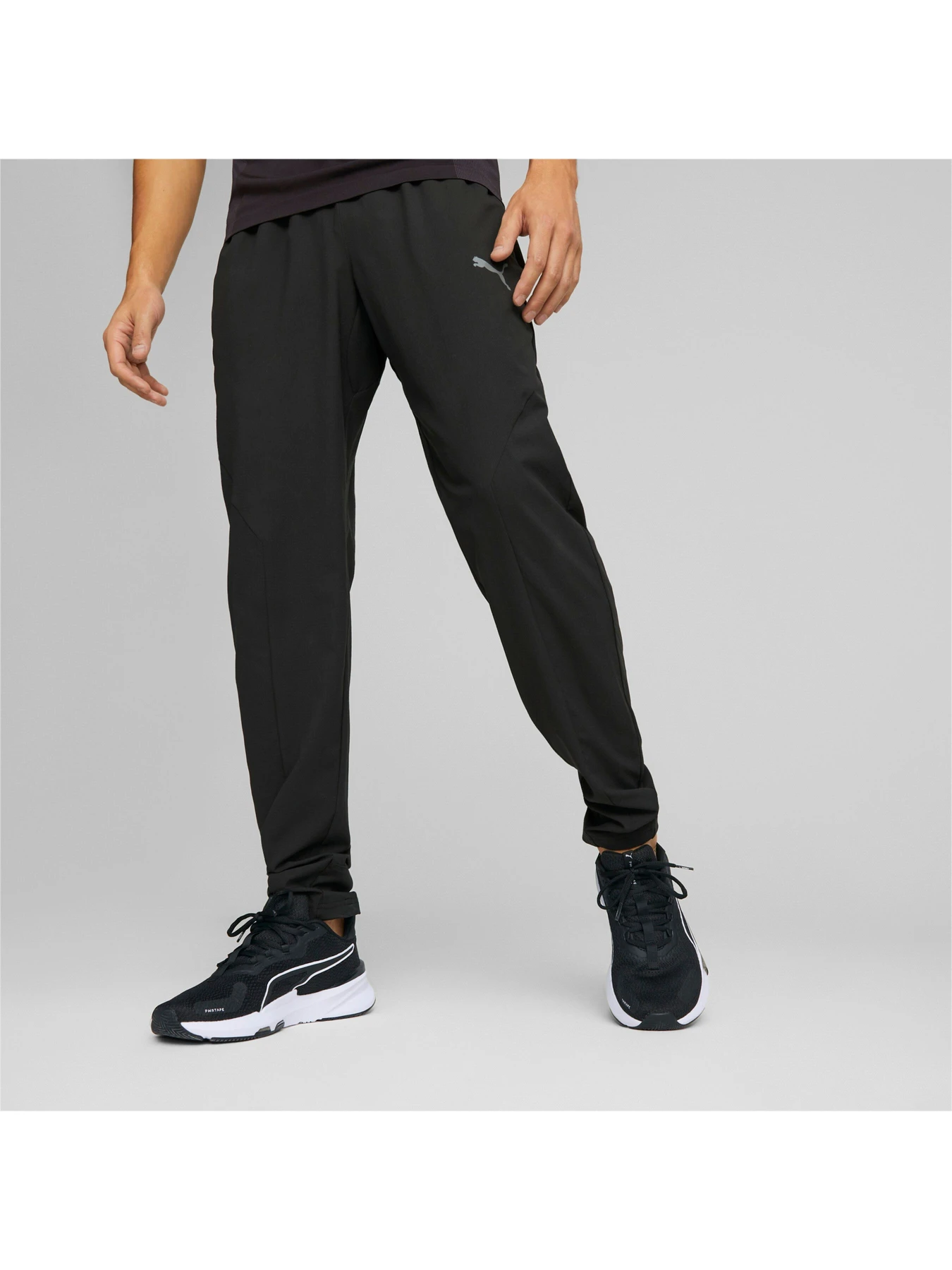 Брюки PUMA Train Ultraweave Jogger модель 523136 Фото
