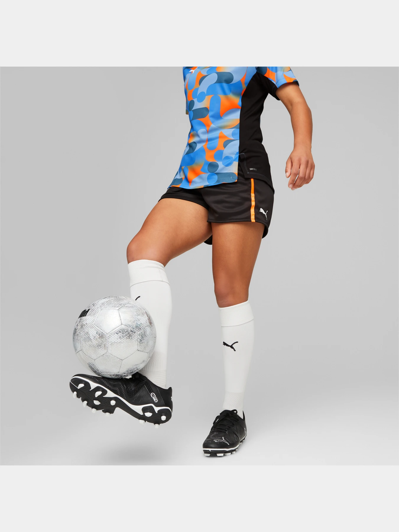 Шорты PUMA Individualblaze Shorts модель 658303 Фото