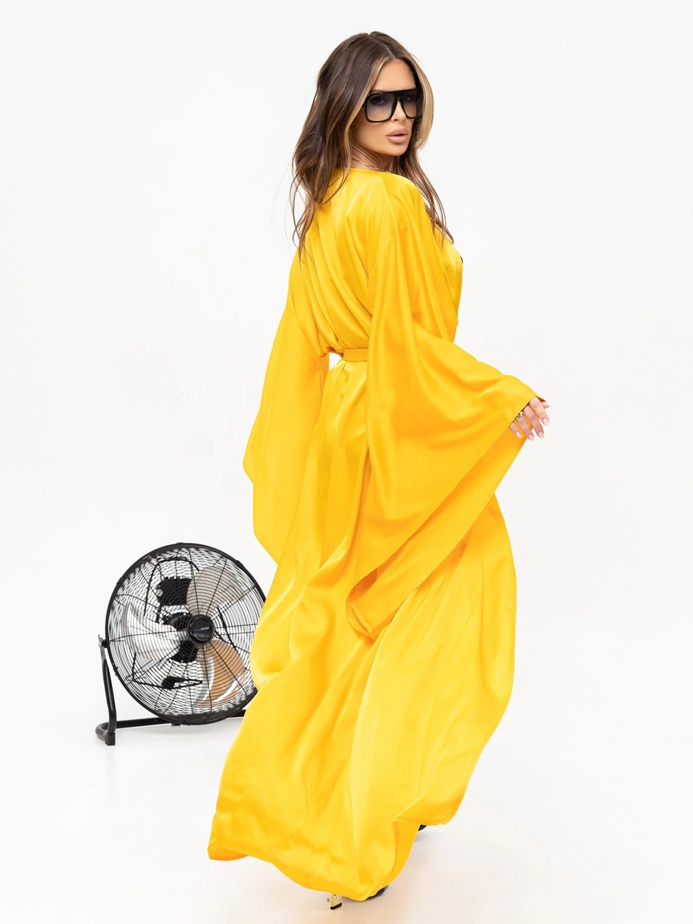 Сукні ISSA Plus модель 13903_mustard Сукні ISSA Plus модель 13903_mustard Фото