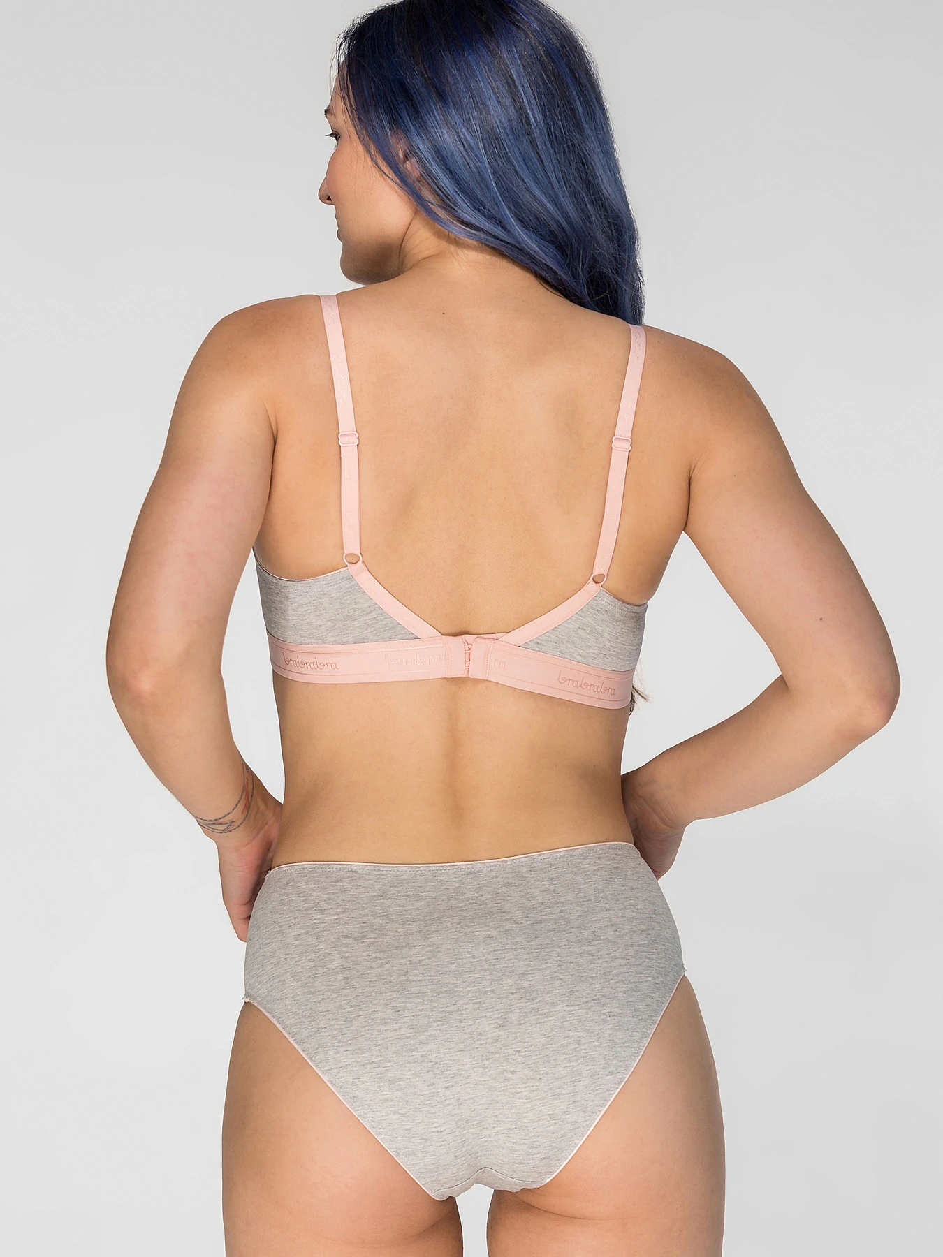 Нижнее белье Brabrabra модель SLZ23302121_gray_powder Нижнее белье Brabrabra модель SLZ23302121_gray_powder Фото