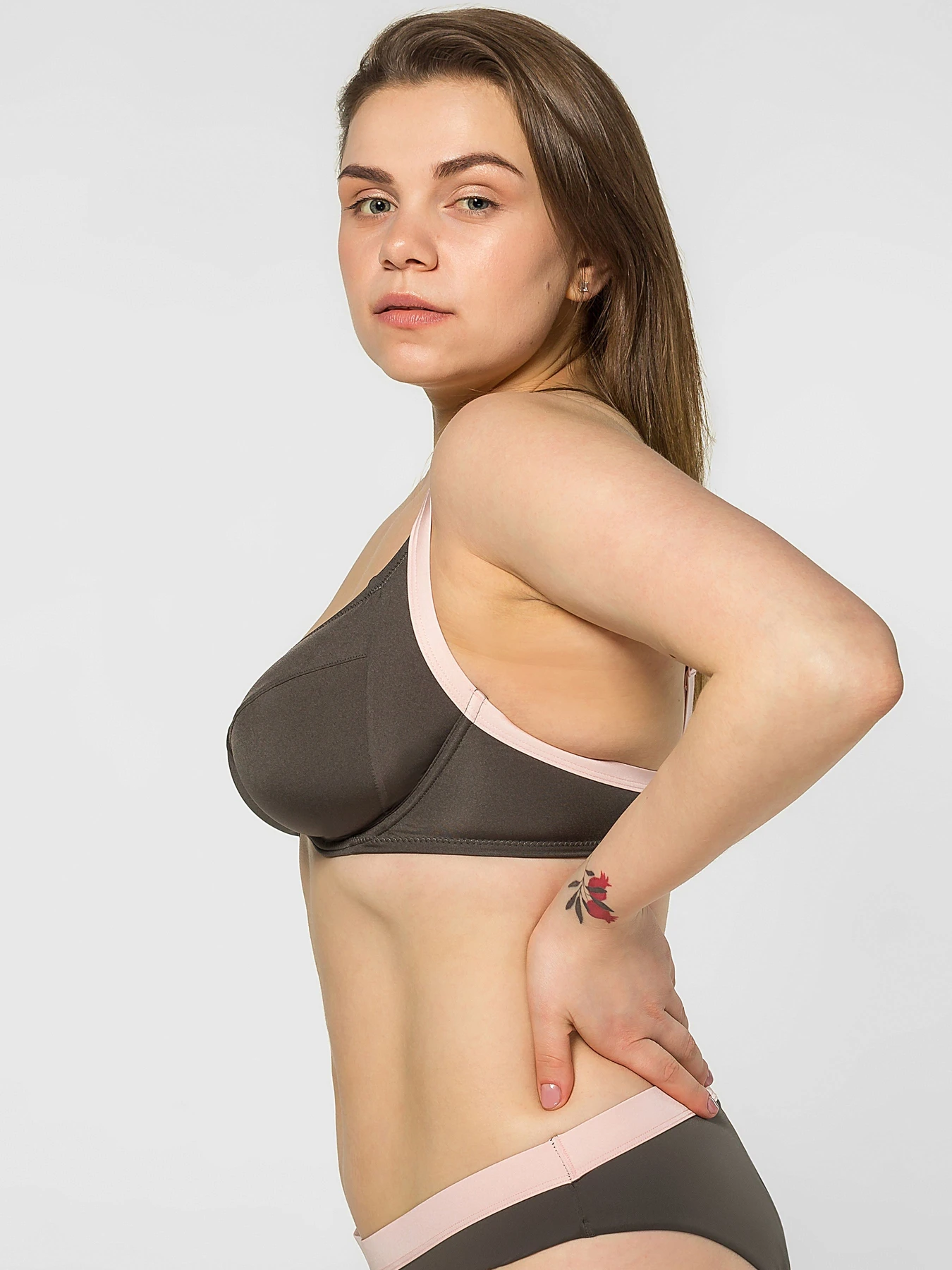 Одежда для пляжа Brabrabra модель SO205407_olive Одежда для пляжа Brabrabra модель SO205407_olive Фото
