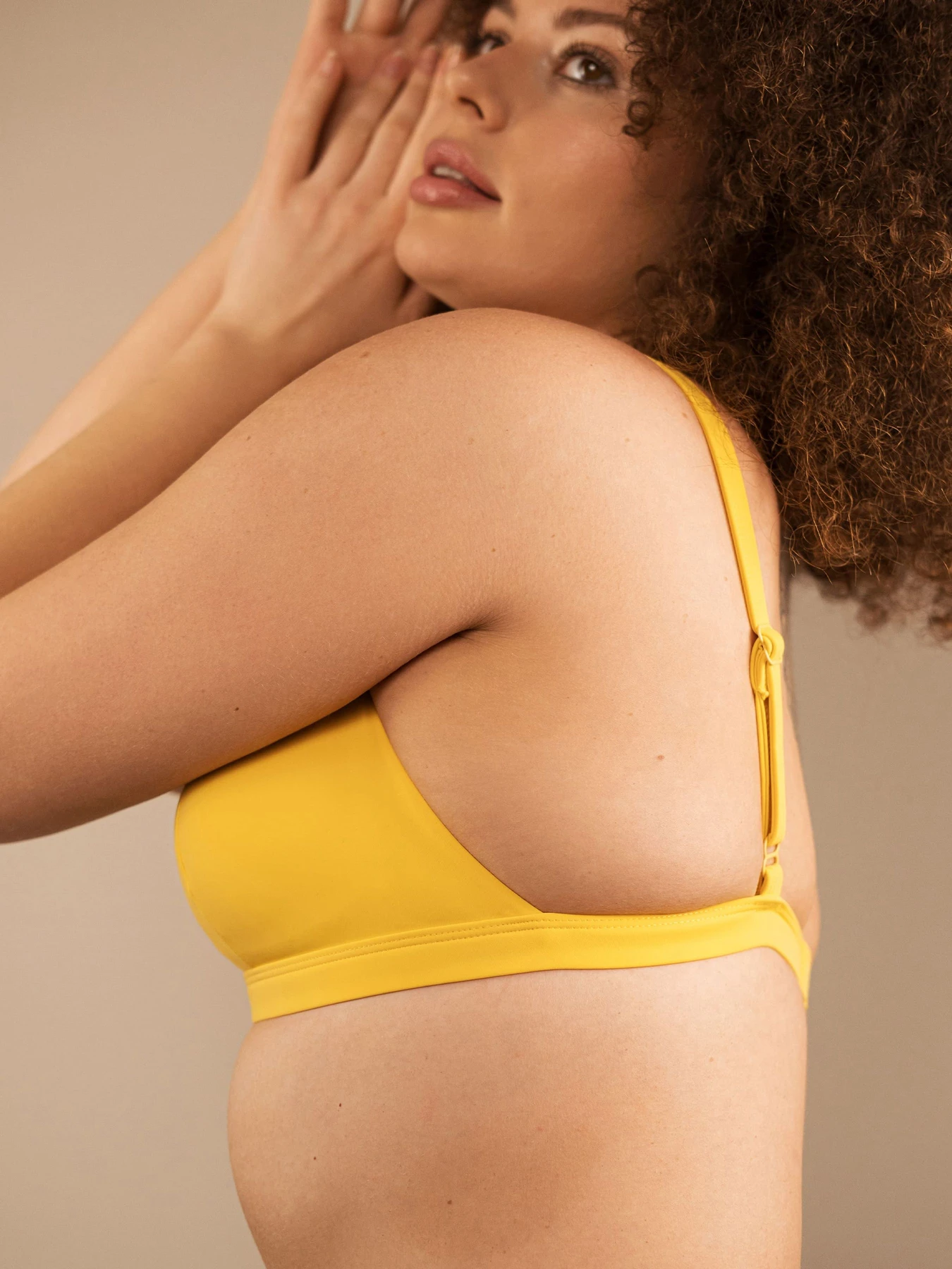 Одежда для пляжа Brabrabra модель SO226514_yellow Одежда для пляжа Brabrabra модель SO226514_yellow Фото