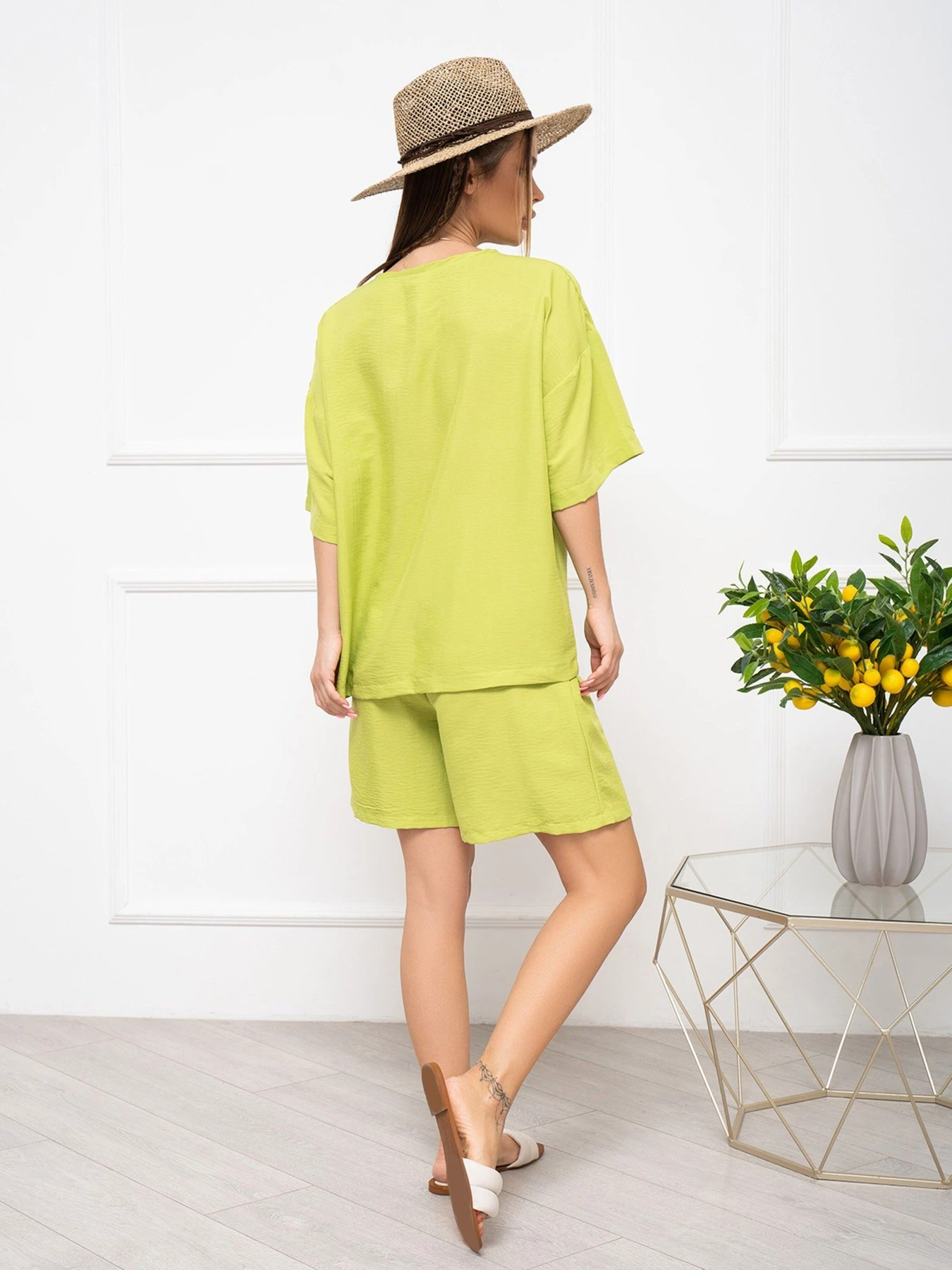 Костюмы ISSA Plus модель 13437_olive Костюмы ISSA Plus модель 13437_olive Фото