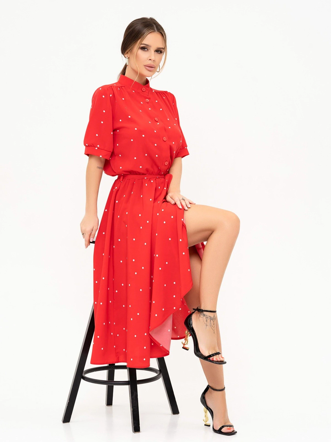 Сукні ISSA Plus модель 13911_red Сукні ISSA Plus модель 13911_red Фото