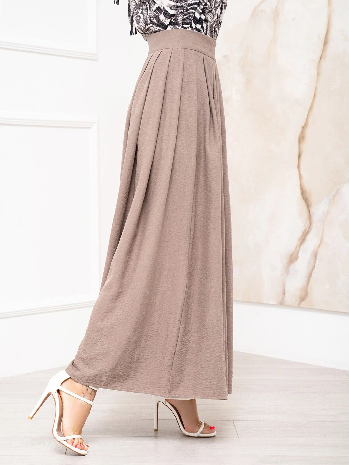 Юбки ISSA Plus модель 13938_brown Фото