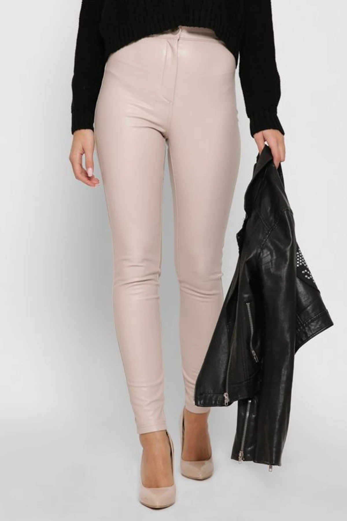 CARICA модель BR427010 CARICA модель BR427010 Фото