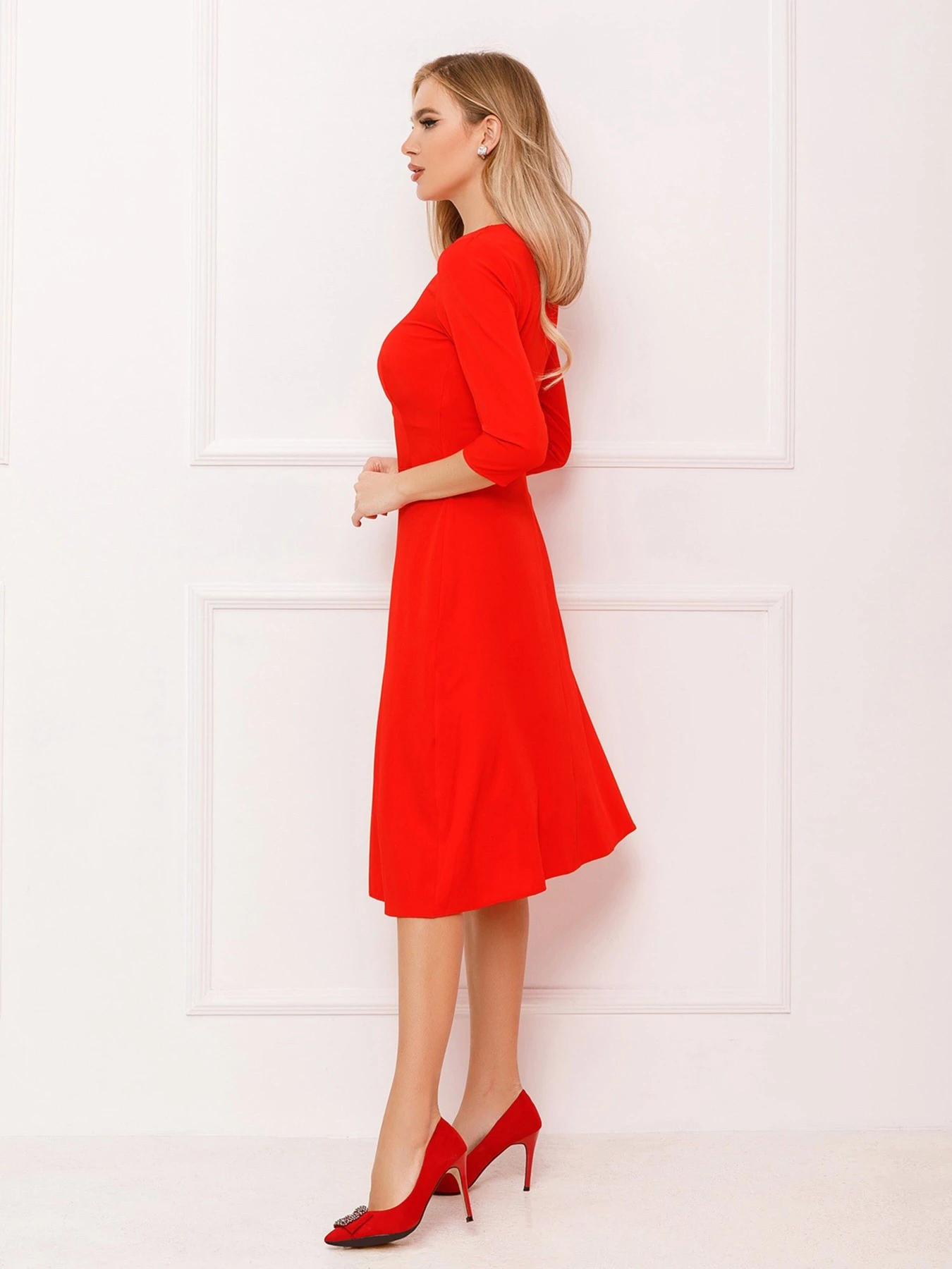 Сукні ISSA Plus модель 12859A_red Сукні ISSA Plus модель 12859A_red Фото