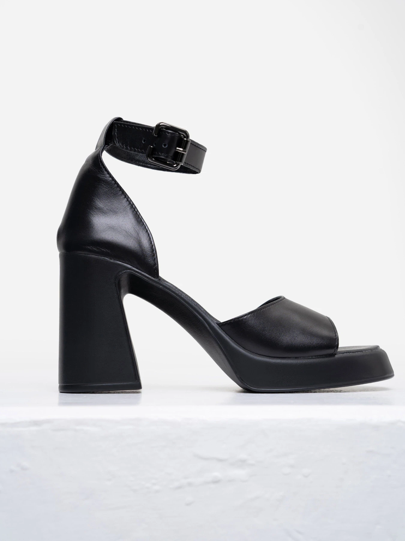 Босоніжки ISSA Plus модель OB2-246_black Фото