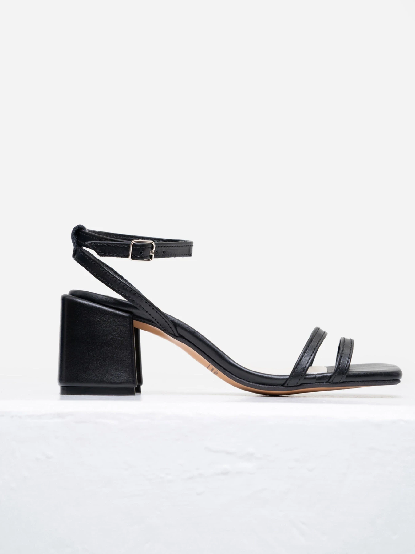 Босоножки ISSA Plus модель OB2-259_black Фото
