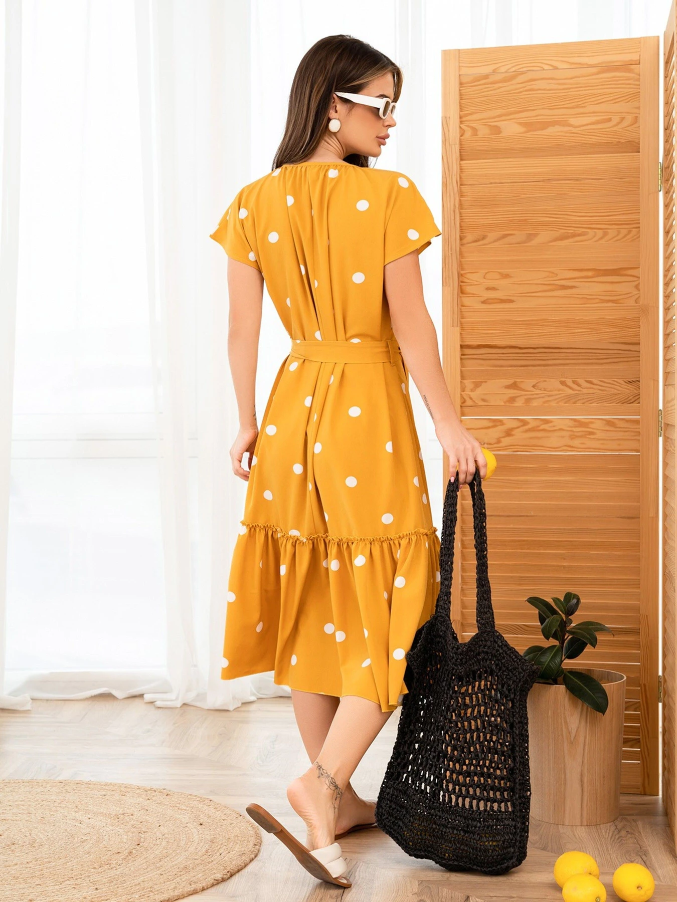 Сукні ISSA Plus модель 13954_mustard Фото