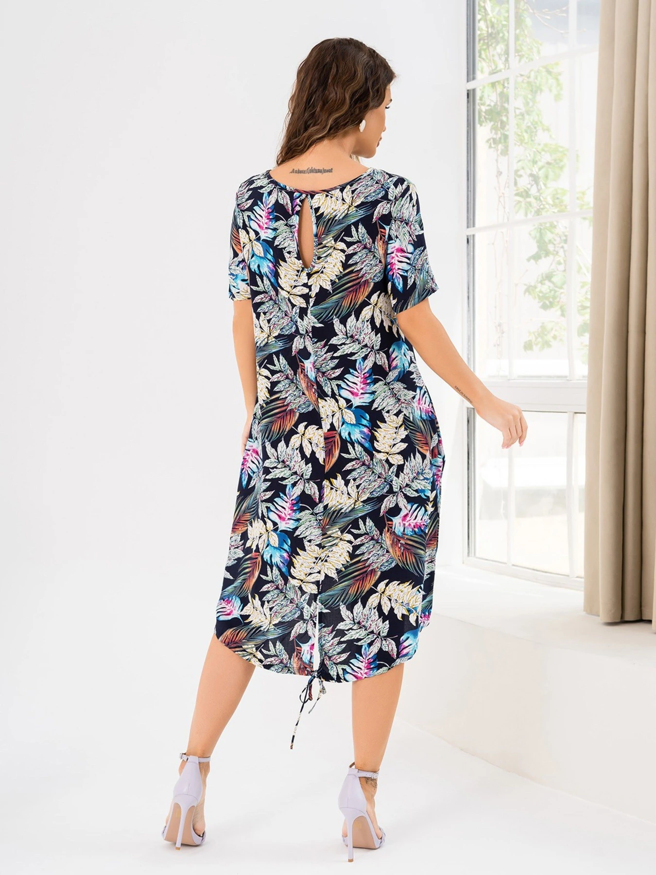 Сукні ISSA Plus модель 14017_multicolor Фото