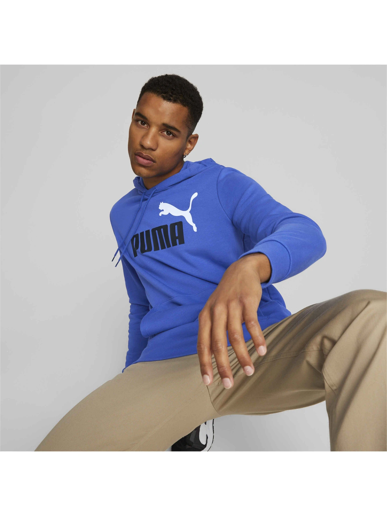 Худі та світшоти PUMA Ess+ 2 Col Big Logo Hoodie модель 586765 Худі та світшоти PUMA Ess+ 2 Col Big Logo Hoodie модель 586765 Фото
