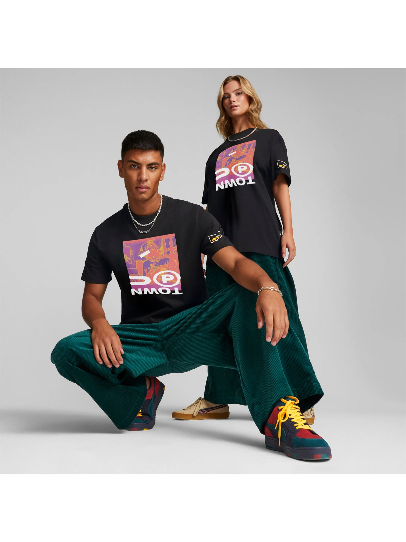 Брюки PUMA UPTOWN Oversized Pants модель 535810 Фото
