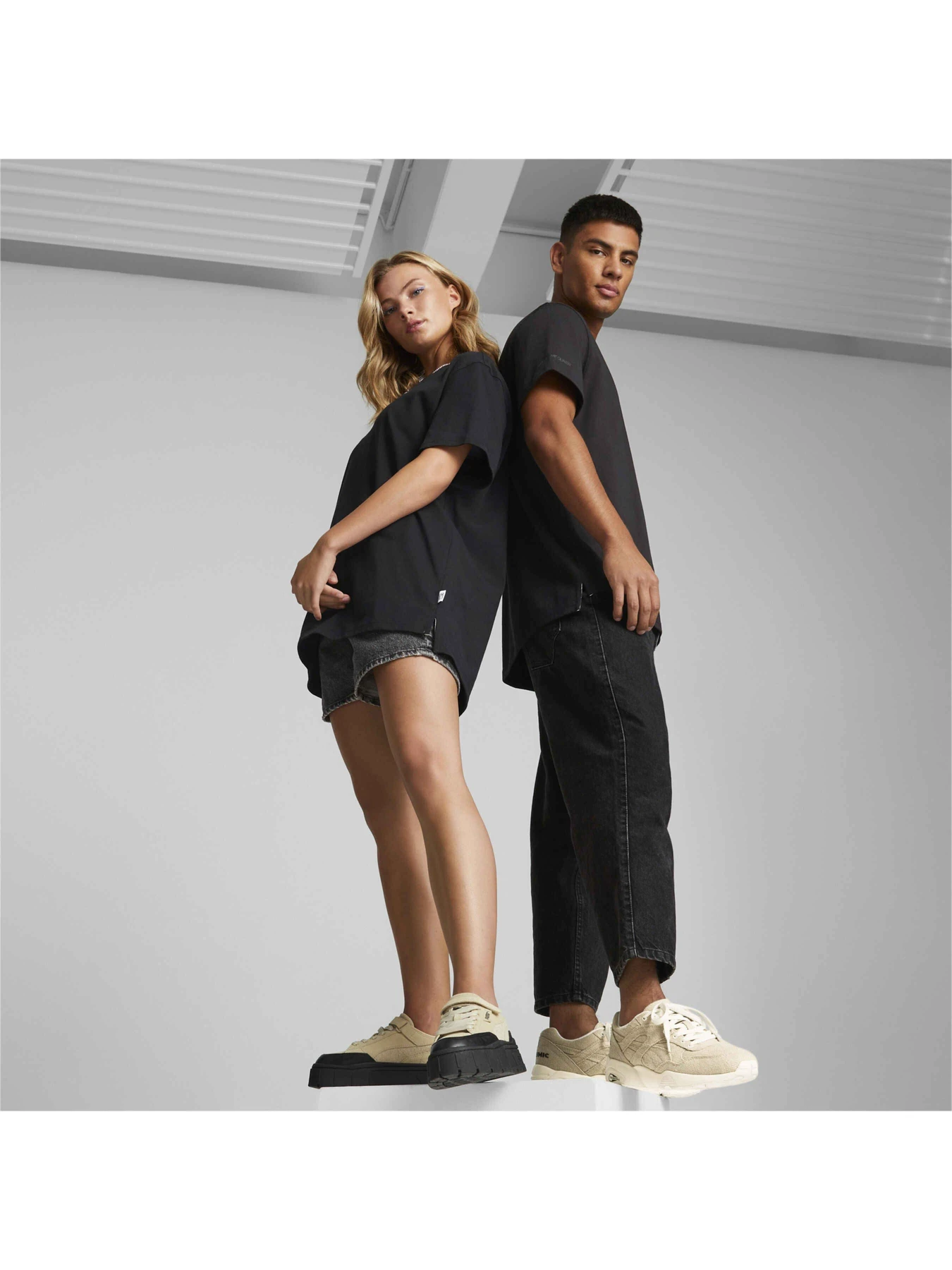 Футболки и поло PUMA Mmq Tee модель 535788 Фото