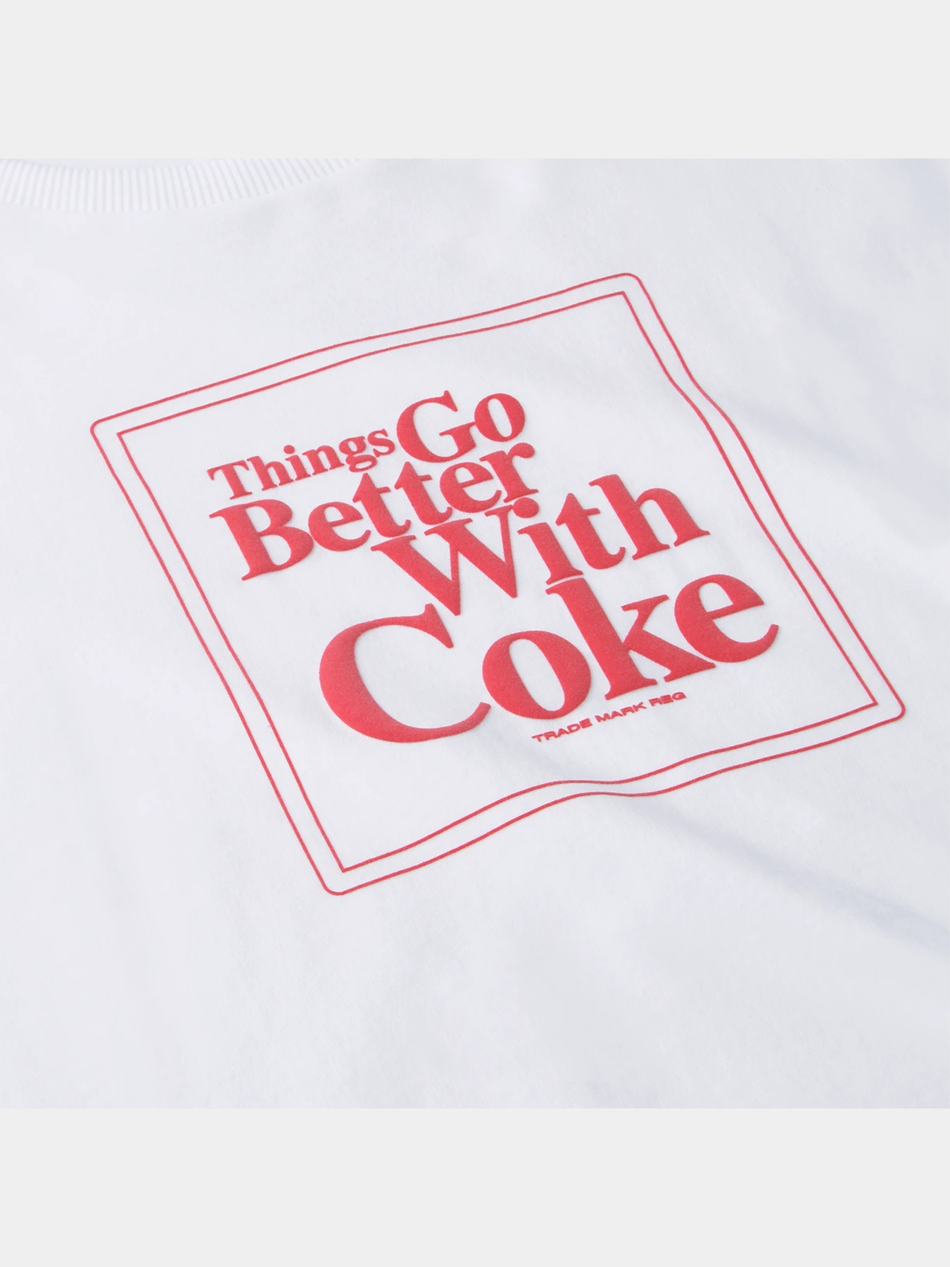 Футболки и поло PUMA x Coca Cola Graphic Tee модель 536158 Фото