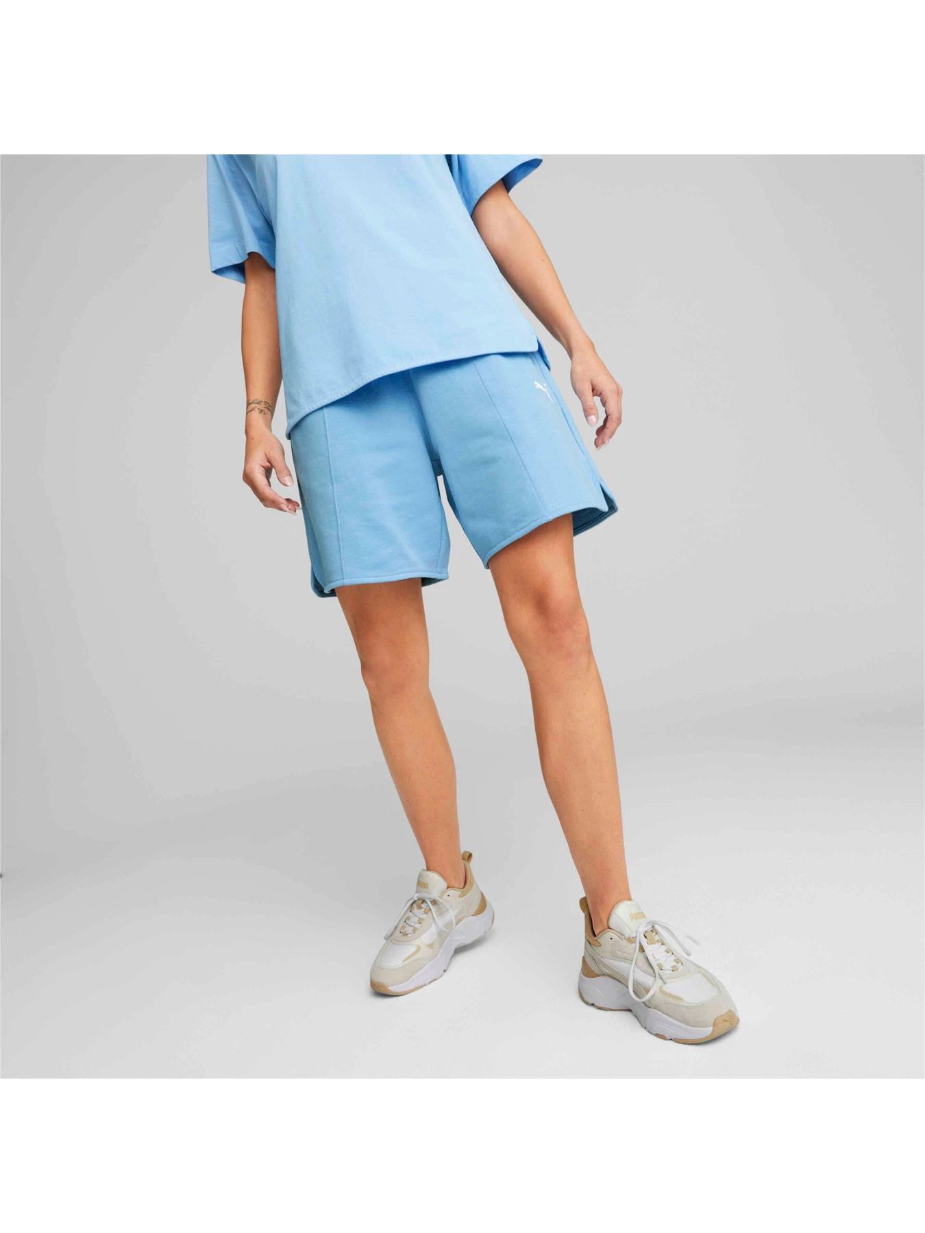 Шорты PUMA Her Shorts модель 674061 Шорты PUMA Her Shorts модель 674061 Фото