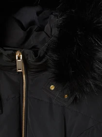 Куртки и дубленки H&M модель 10043786 Фото