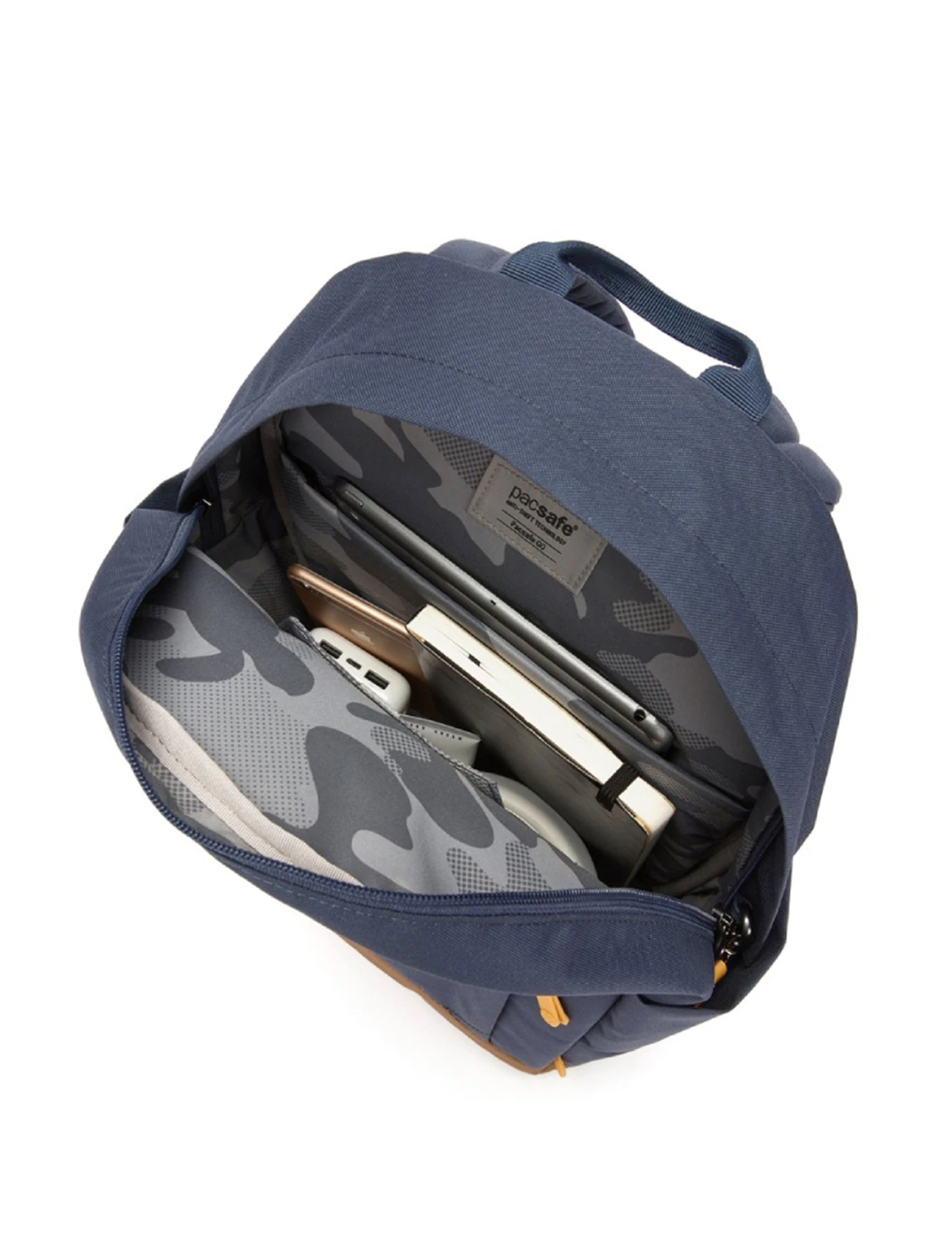 Рюкзаки Pacsafe GO 15L backpack модель 35110651 Рюкзаки Pacsafe GO 15L backpack модель 35110651 Фото