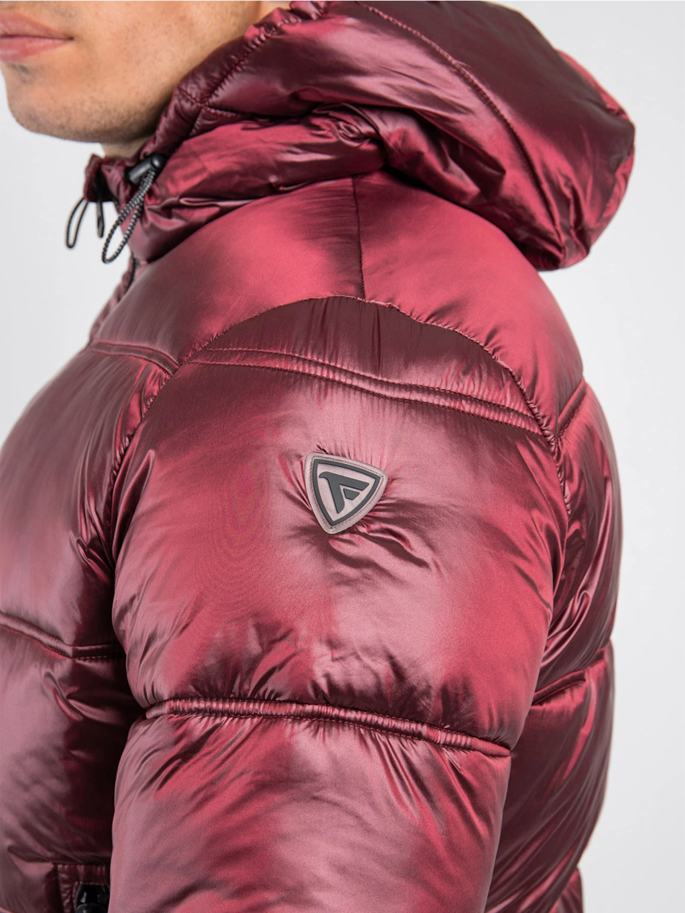 Куртки и дубленки Fred Mello модель FM22W07KD_RED Фото