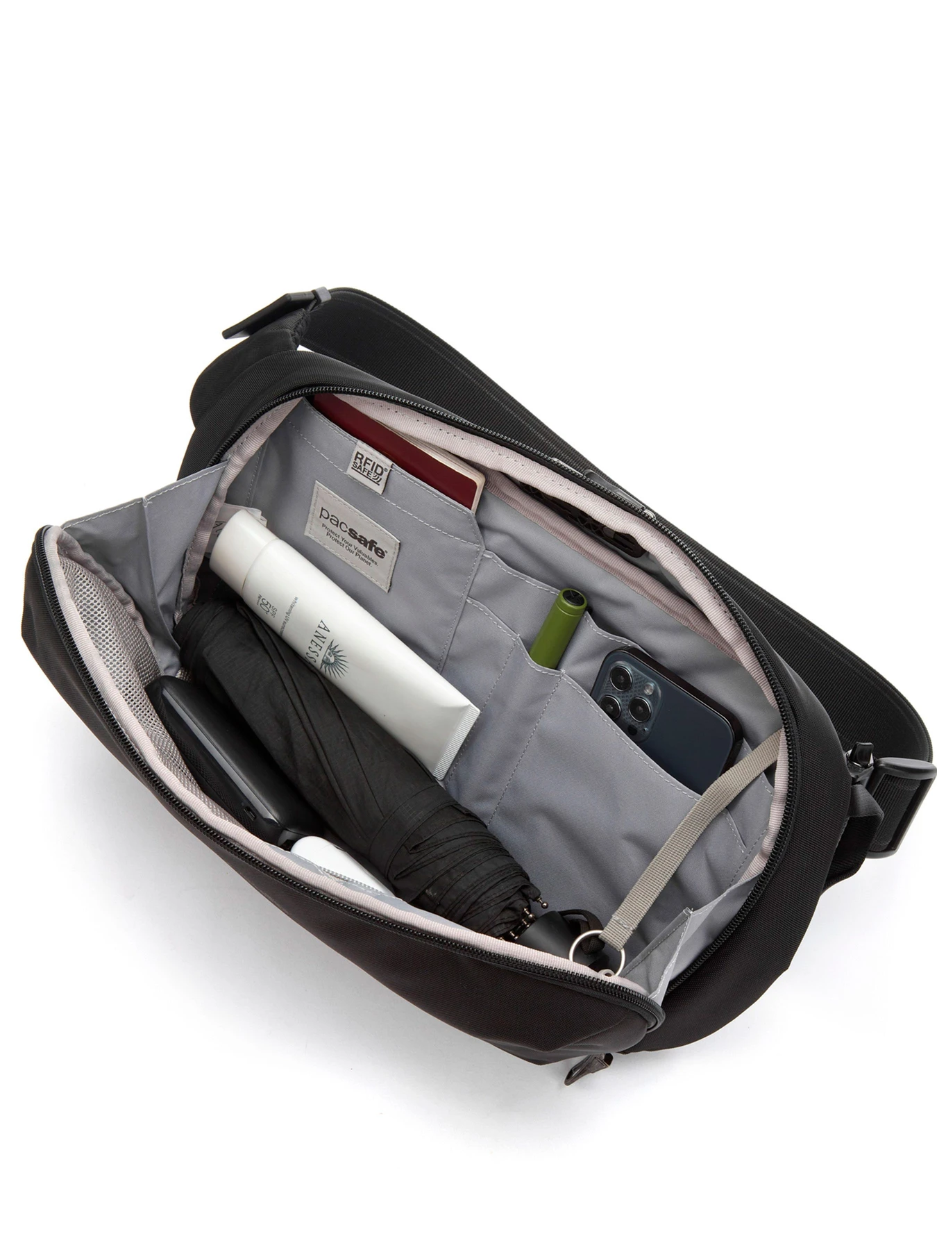 Сумки Pacsafe Metrosafe X Urban Sling модель 30615100 Сумки Pacsafe Metrosafe X Urban Sling модель 30615100 Фото