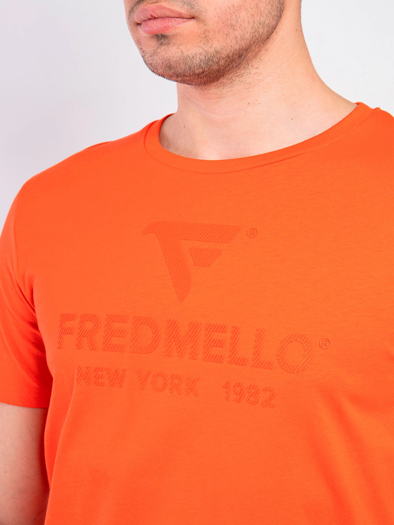 Футболки и поло Fred Mello модель FM23S03TG_ORANGE Футболки и поло Fred Mello модель FM23S03TG_ORANGE Фото