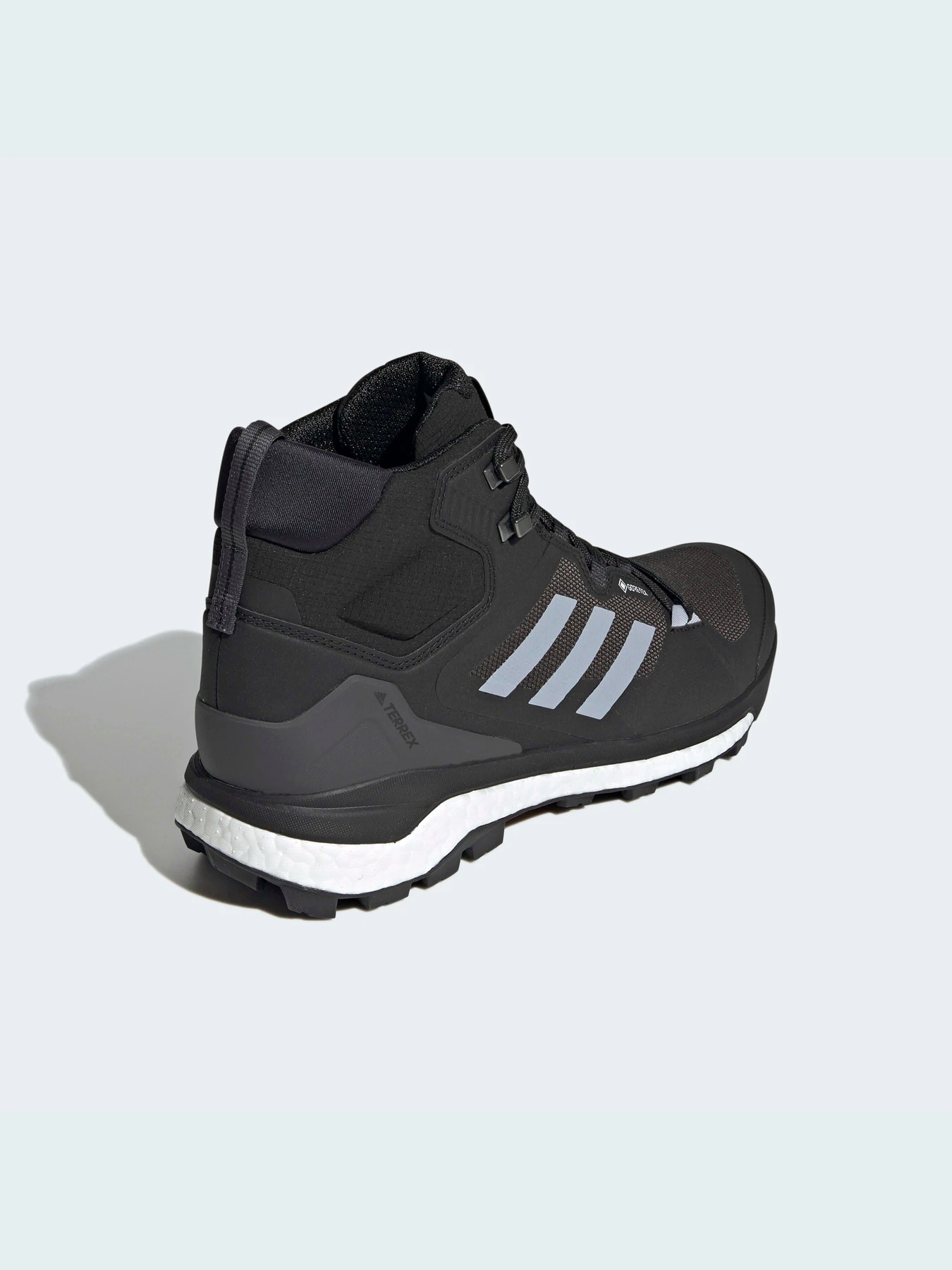 Черевики та чоботи Adidas Terrex модель FZ3332 Черевики та чоботи Adidas Terrex модель FZ3332 Фото