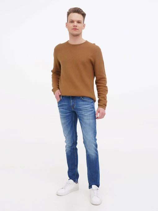 Джинсы Mustang Jeans Oregon Slim модель 5002550 Фото
