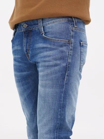 Джинси Mustang Jeans Oregon Slim модель 5002550 Фото