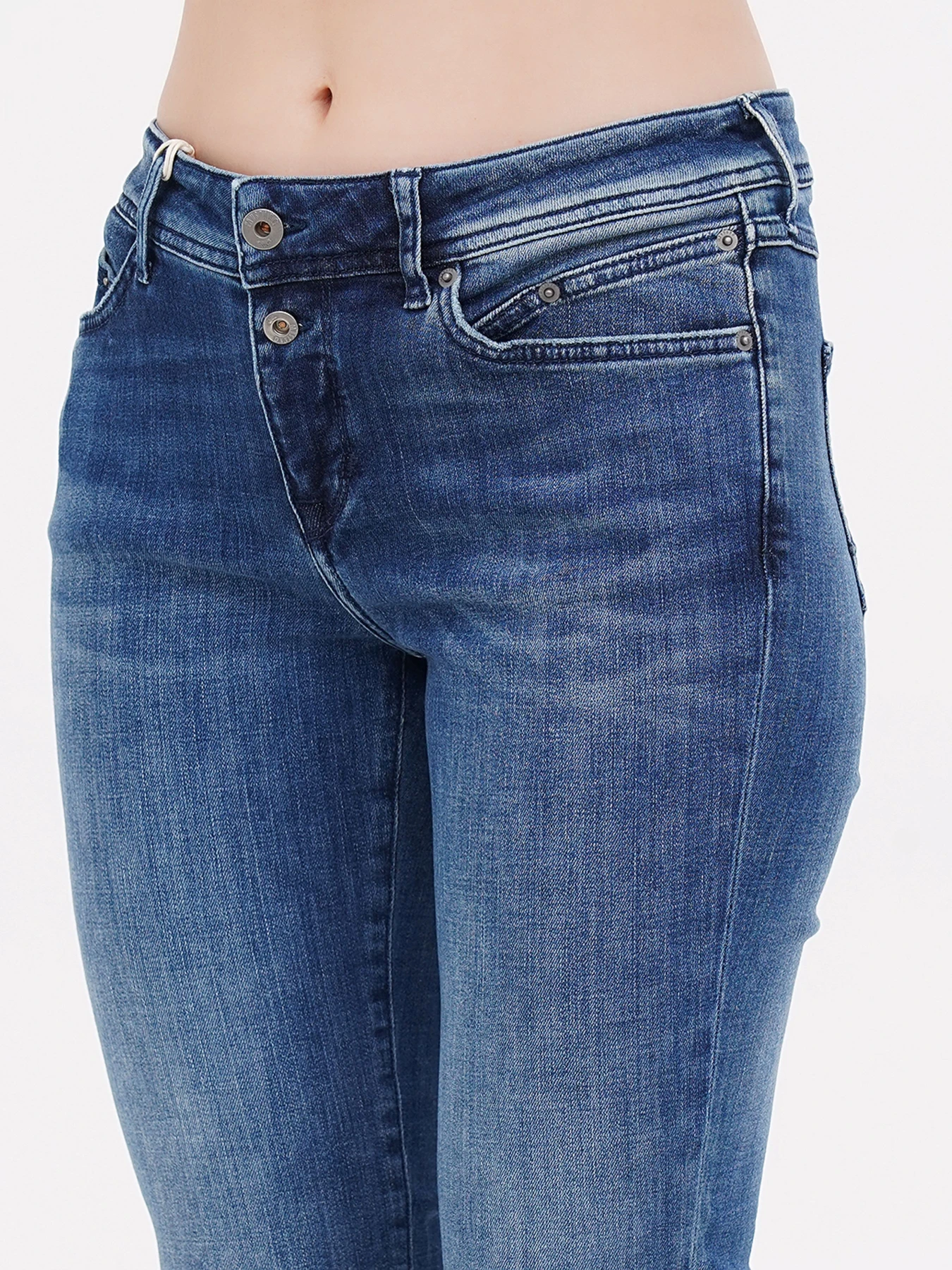 Джинси Mustang Jeans модель 4011134 Джинси Mustang Jeans модель 4011134 Фото