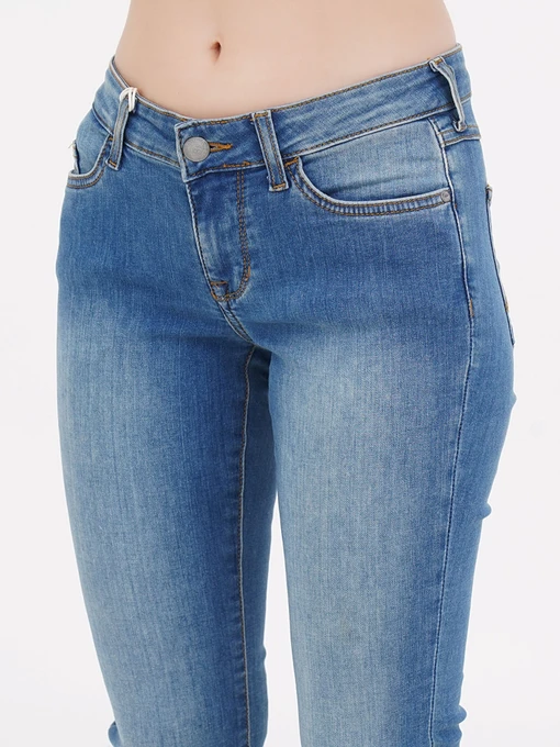 Бавовняні Жіночі Завужені джинси Mustang Jeans фото 3