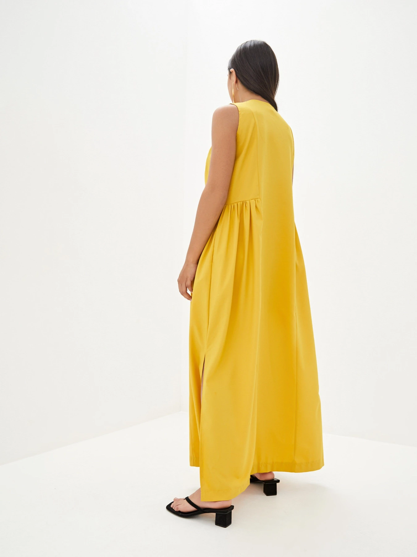 Сукні ISSA Plus модель 10630_yellow Сукні ISSA Plus модель 10630_yellow Фото