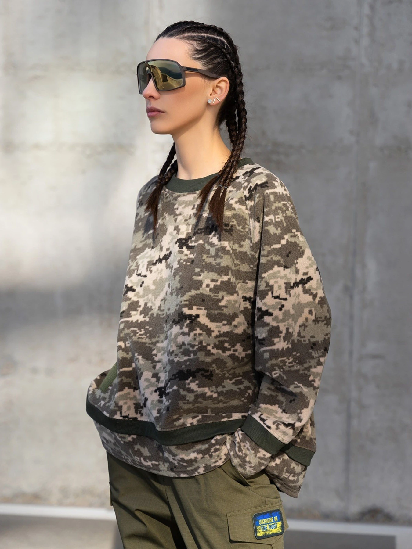 Худи и свитшоты ISSA Plus модель 13593_multicolor Худи и свитшоты ISSA Plus модель 13593_multicolor Фото
