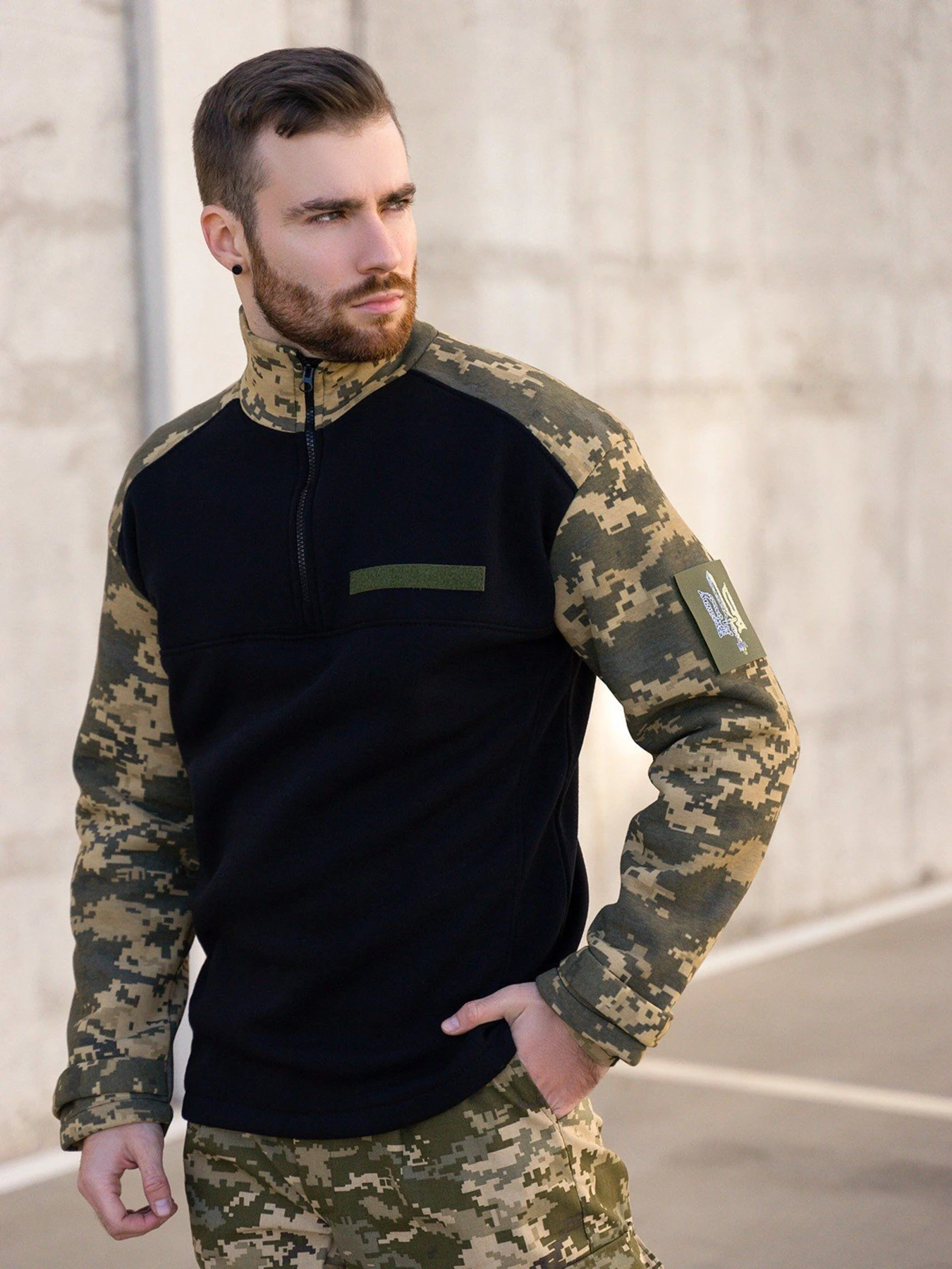 Худі та світшоти ISSA Plus модель GN-485_black Худі та світшоти ISSA Plus модель GN-485_black Фото