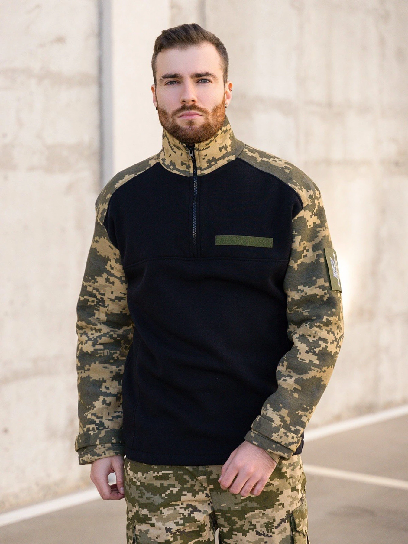 Худі та світшоти ISSA Plus модель GN-485_black Худі та світшоти ISSA Plus модель GN-485_black Фото