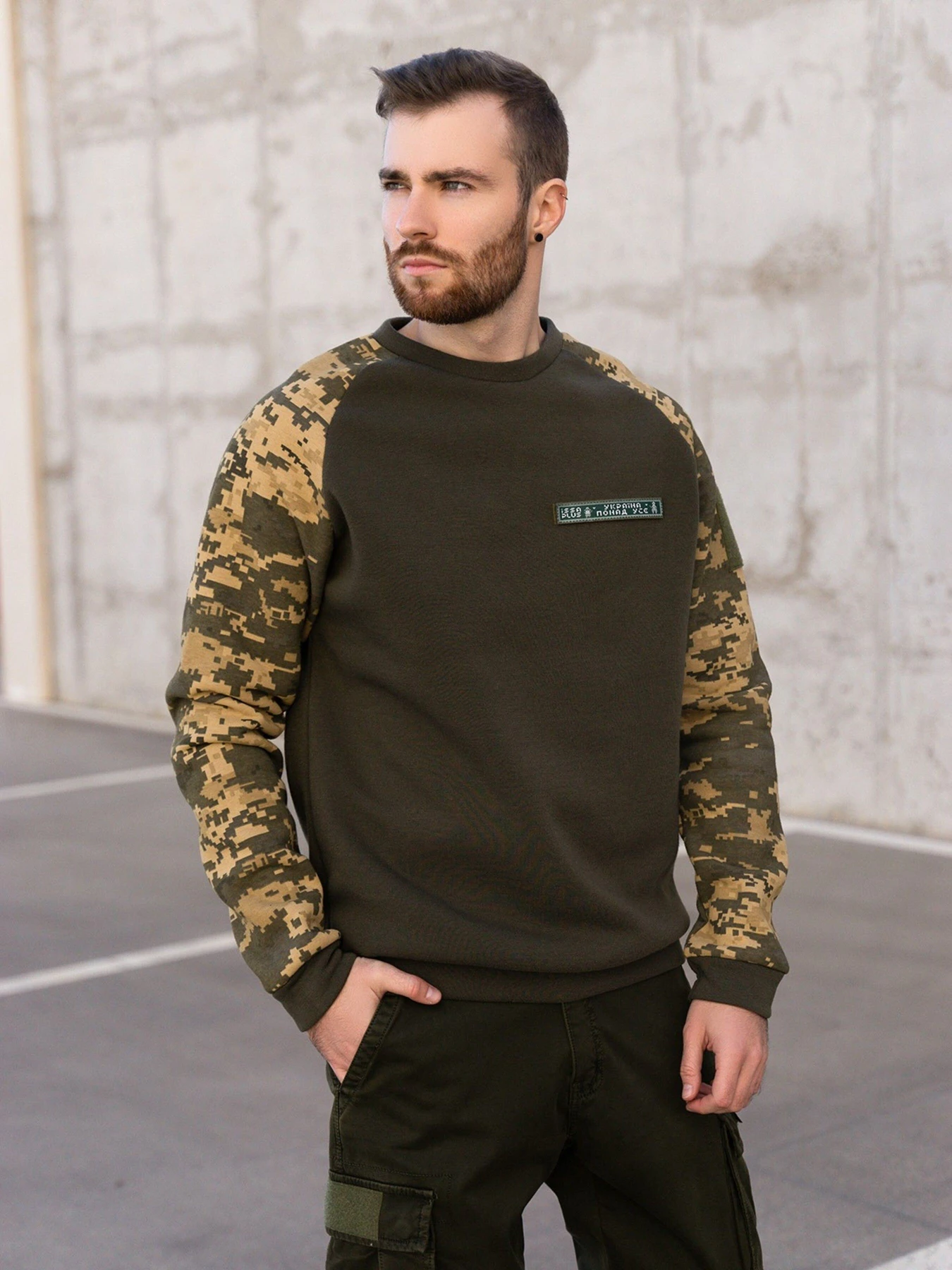 Худі та світшоти ISSA Plus модель GN-490_khaki Худі та світшоти ISSA Plus модель GN-490_khaki Фото