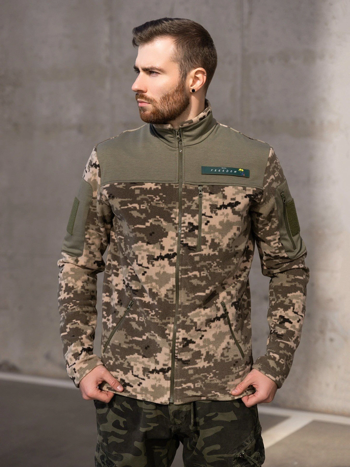 Худі та світшоти ISSA Plus модель GN-493_multicolor Худі та світшоти ISSA Plus модель GN-493_multicolor Фото