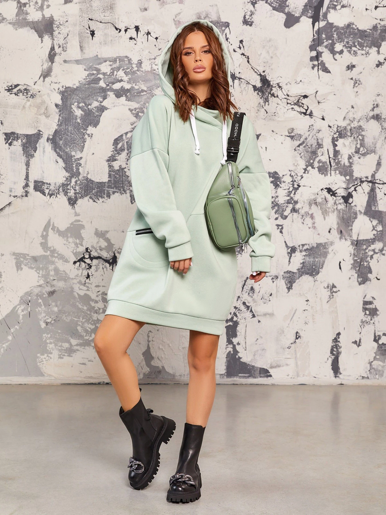 Сукні ISSA Plus модель SA-344_green Сукні ISSA Plus модель SA-344_green Фото