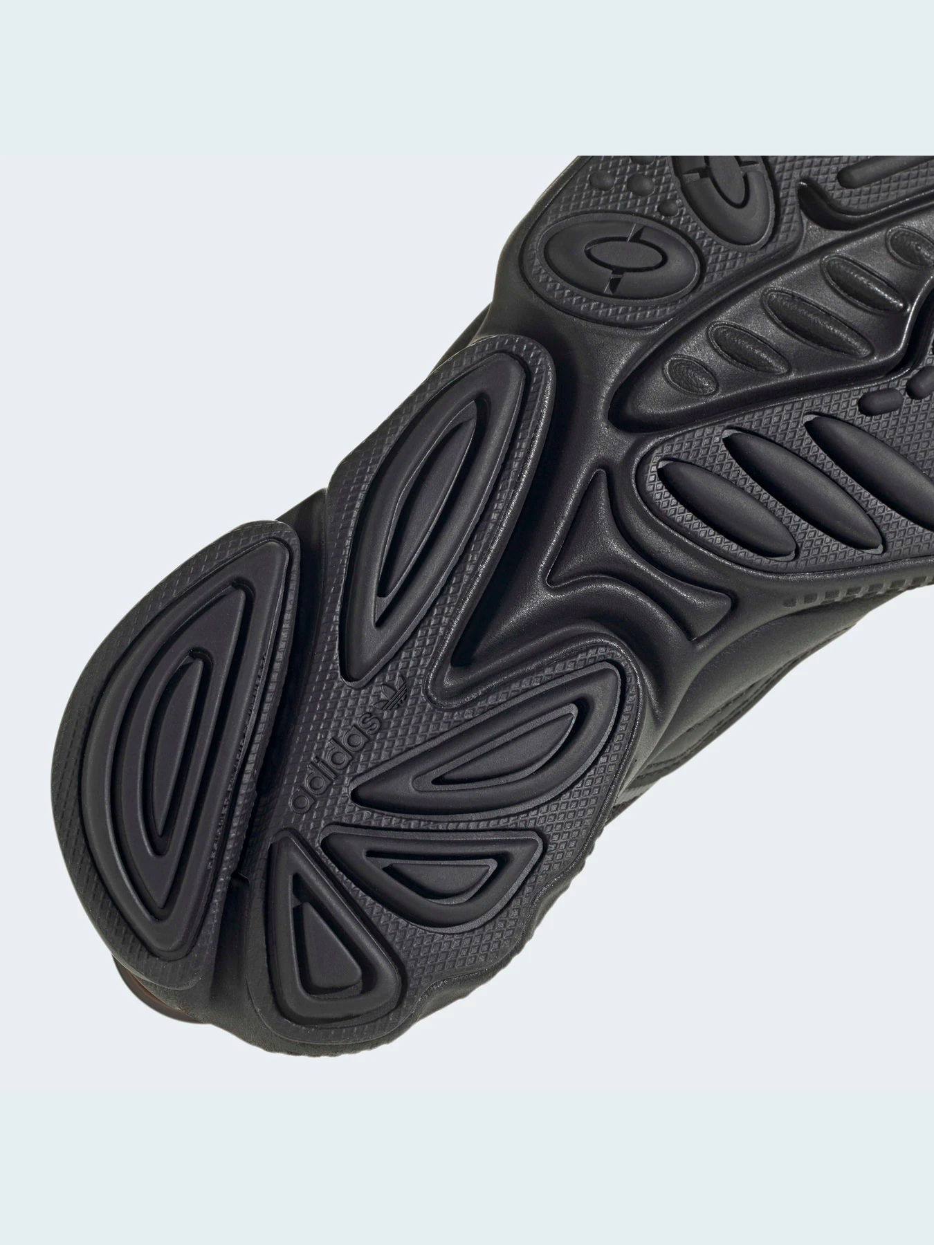 Кроссовки Adidas Ozweego модель GV8888 Фото