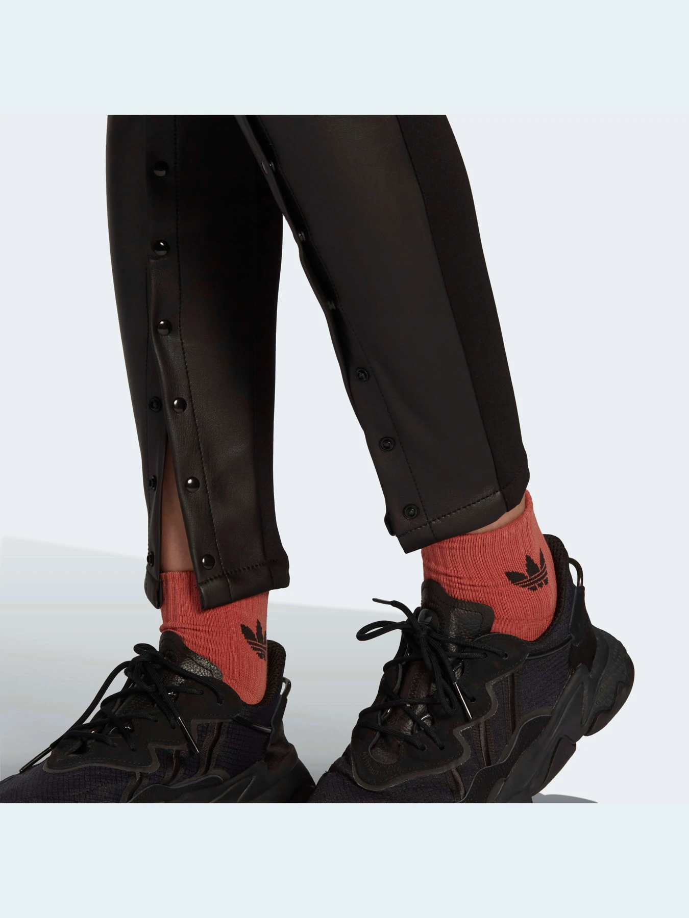 Штани Adidas модель HF1998 Штани Adidas модель HF1998 Фото